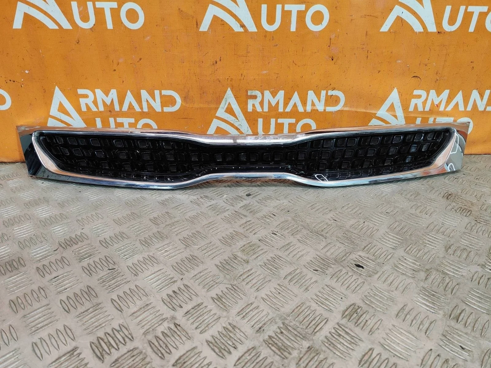 Решетка радиатора Kia Rio 2017-2020 4 FB