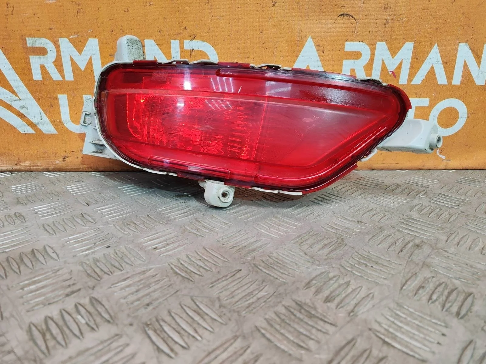 Фонарь противотуманный Mazda CX-5 2017-нв