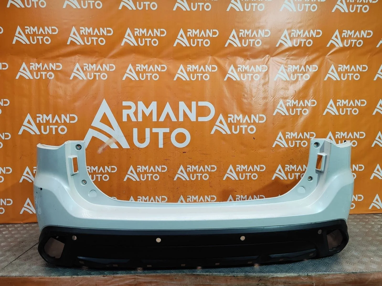 Бампер Mitsubishi Outlander 2015-2018 3