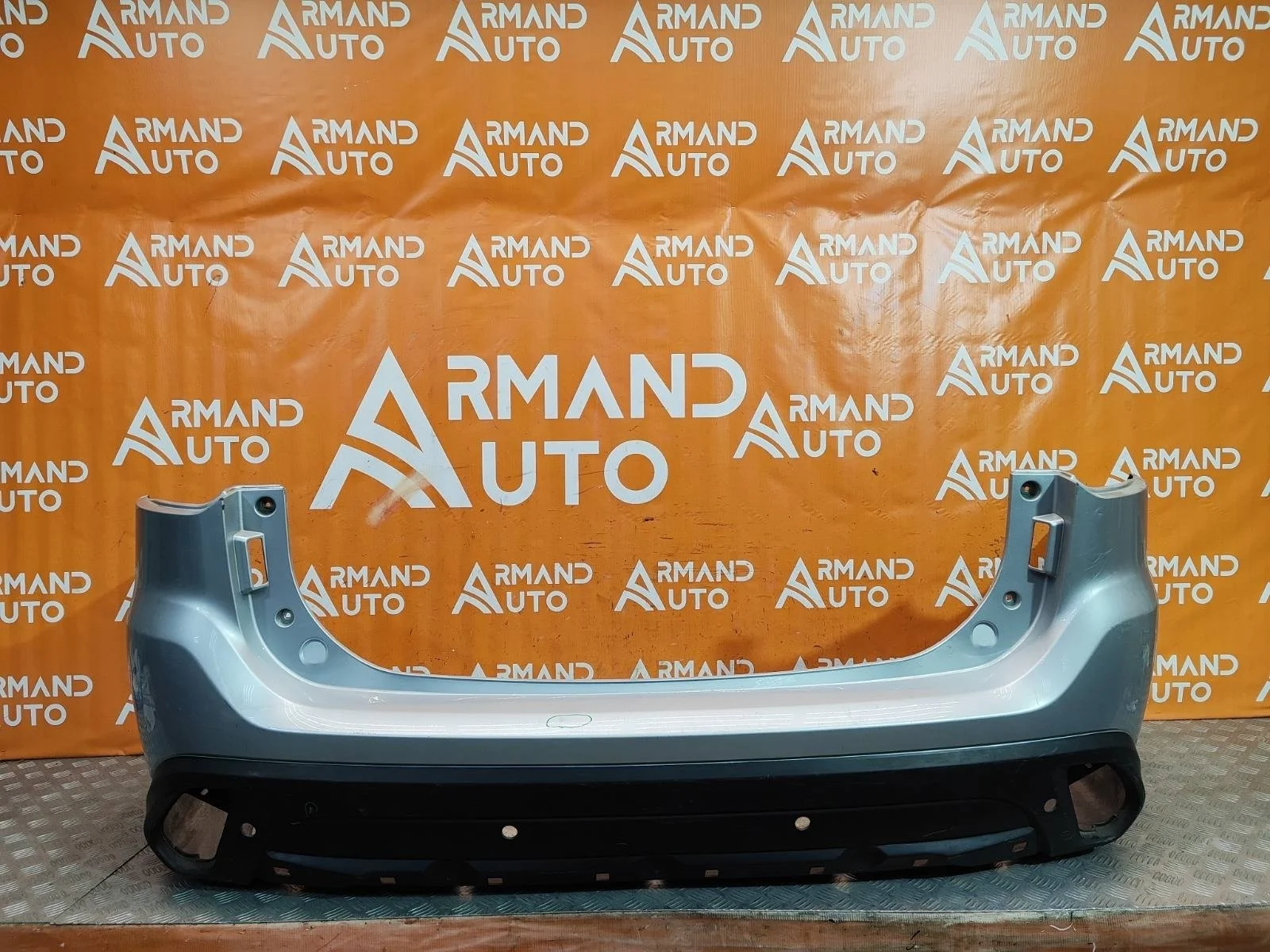 Бампер Mitsubishi Outlander 2015-2018 3