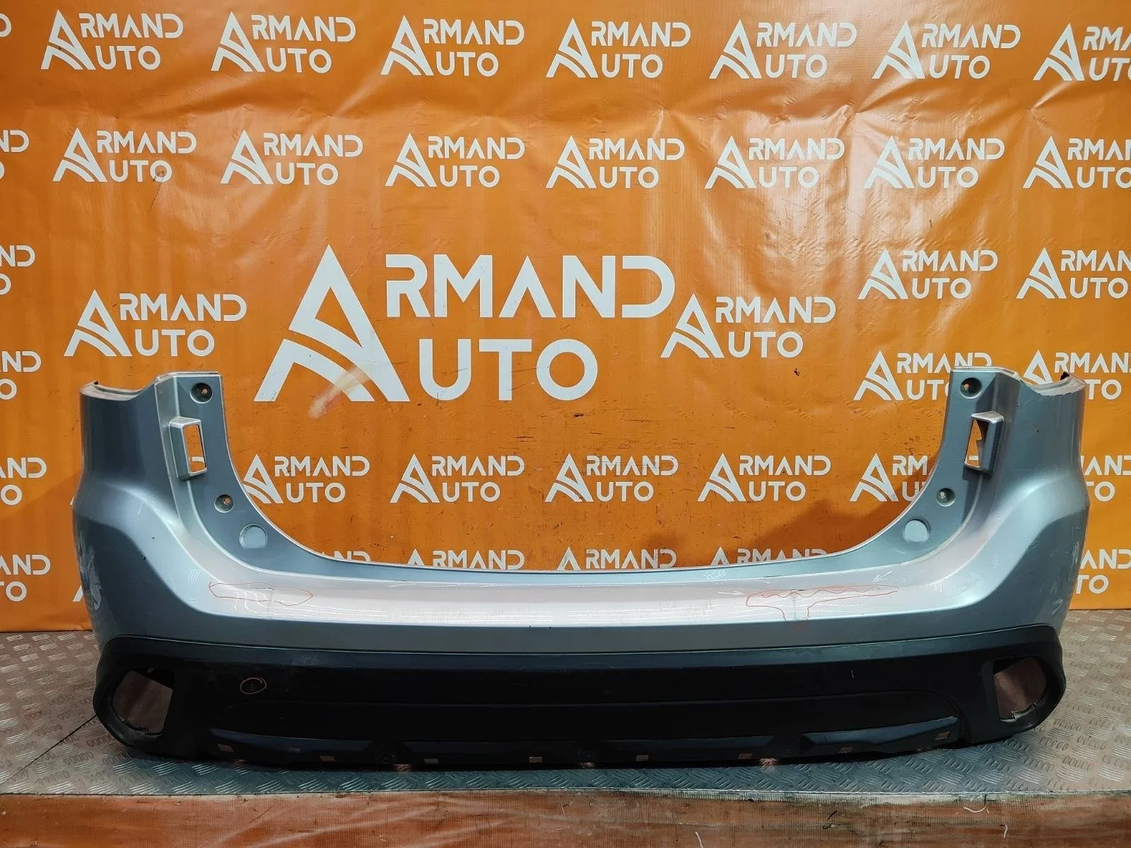 Бампер Mitsubishi Outlander 2015-2018 3