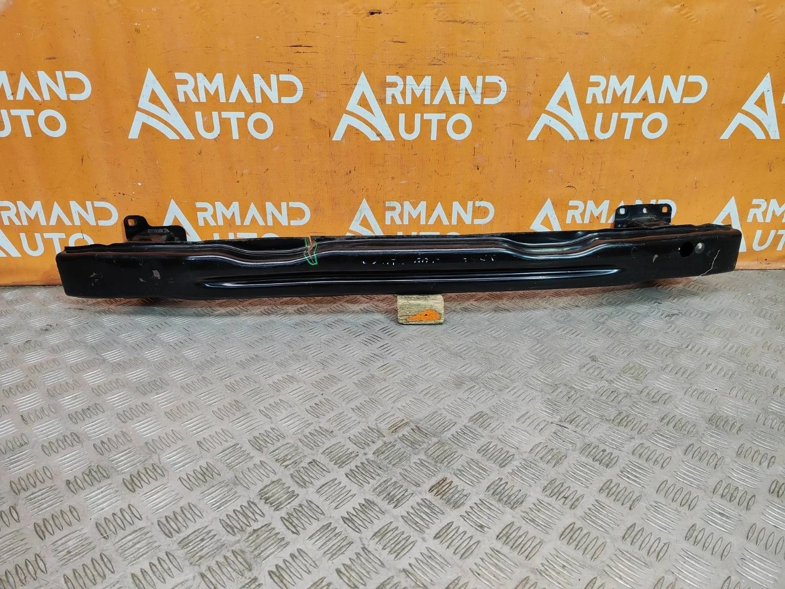 Усилитель бампера Audi Q3 2011-2018 8U