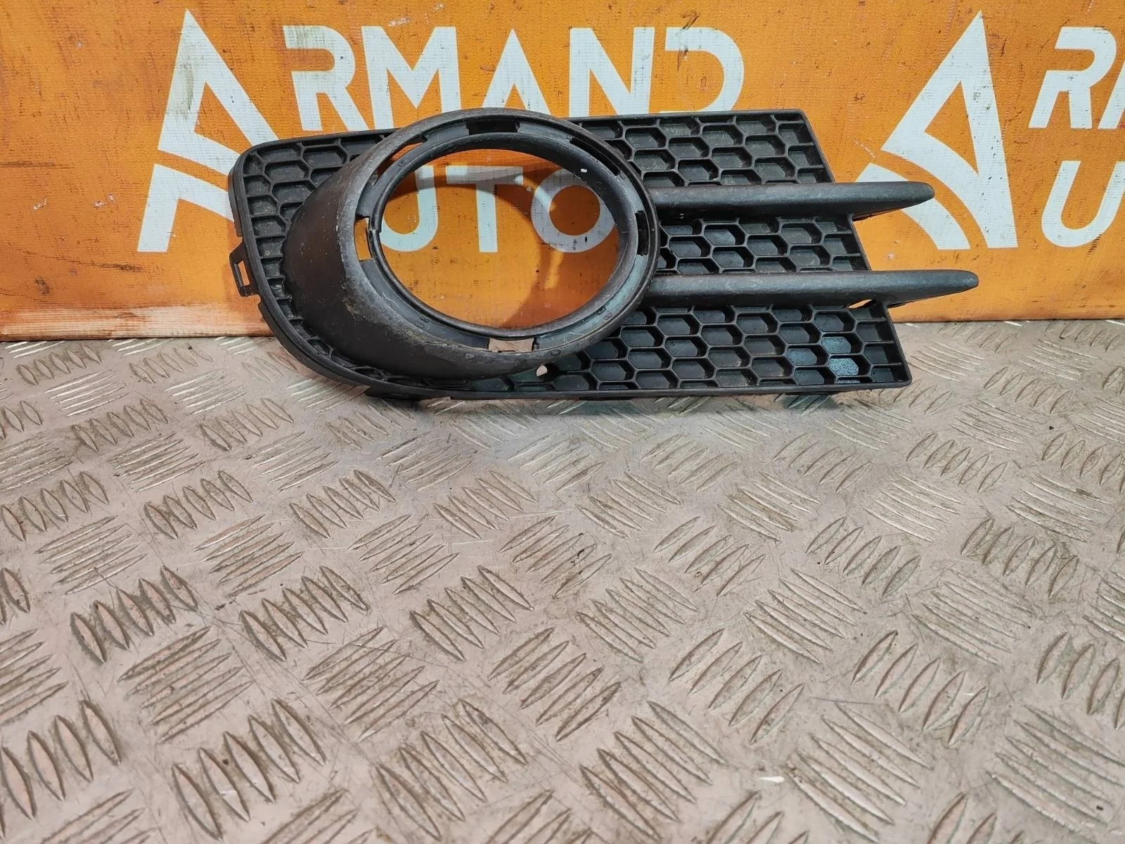 Окантовка птф Volkswagen Tiguan 2011-2018