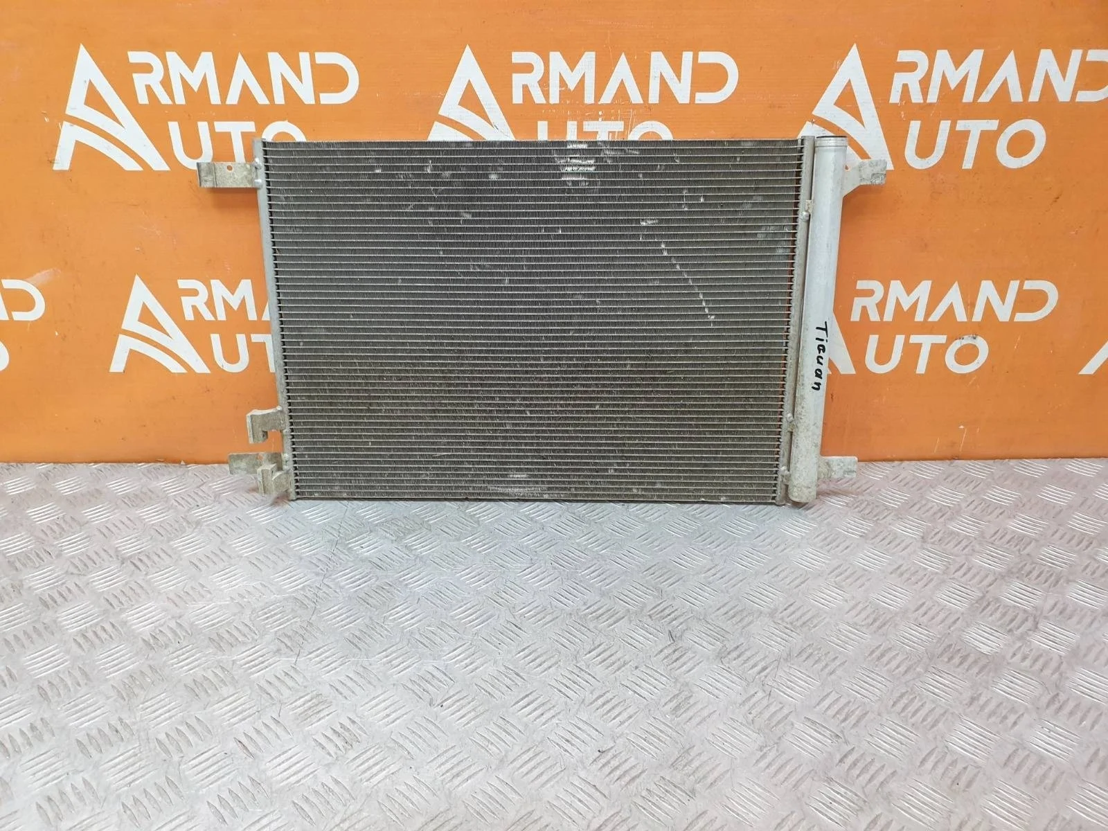 Радиатор кондиционера Volkswagen Tiguan 2016-нв