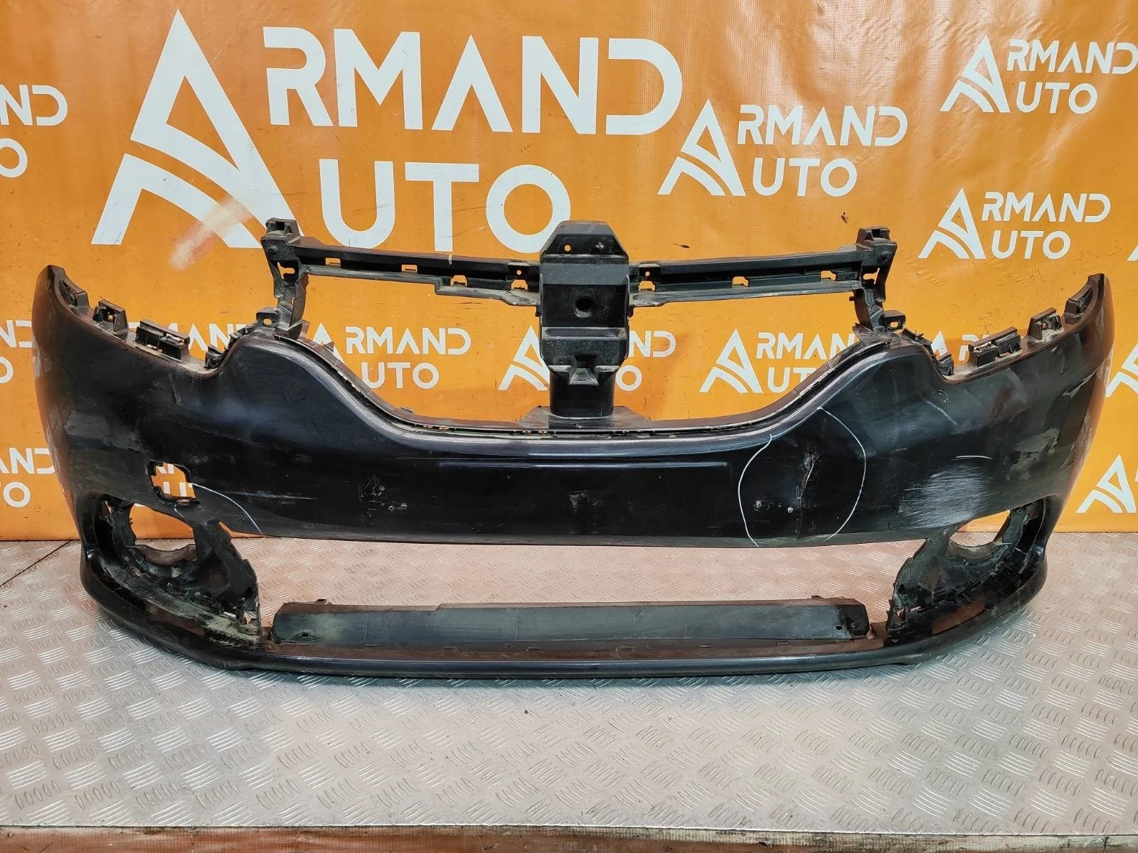 Бампер Renault Logan 2012-2018