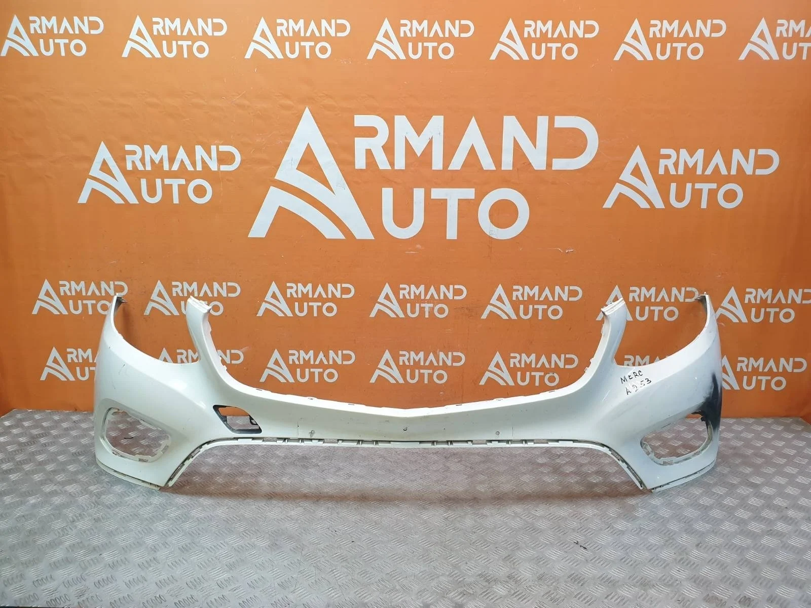 Бампер Mercedes GLC-Class 2015-2019 X253