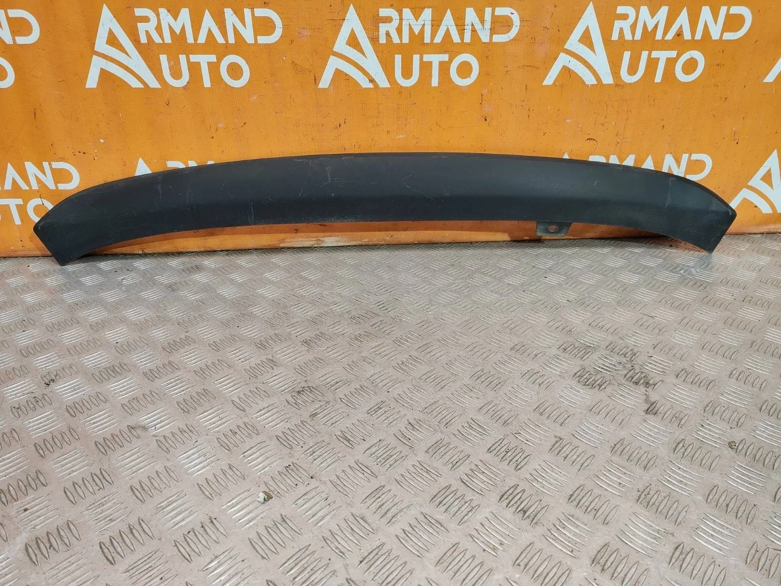 Накладка бампера Hyundai Solaris 2014-2017