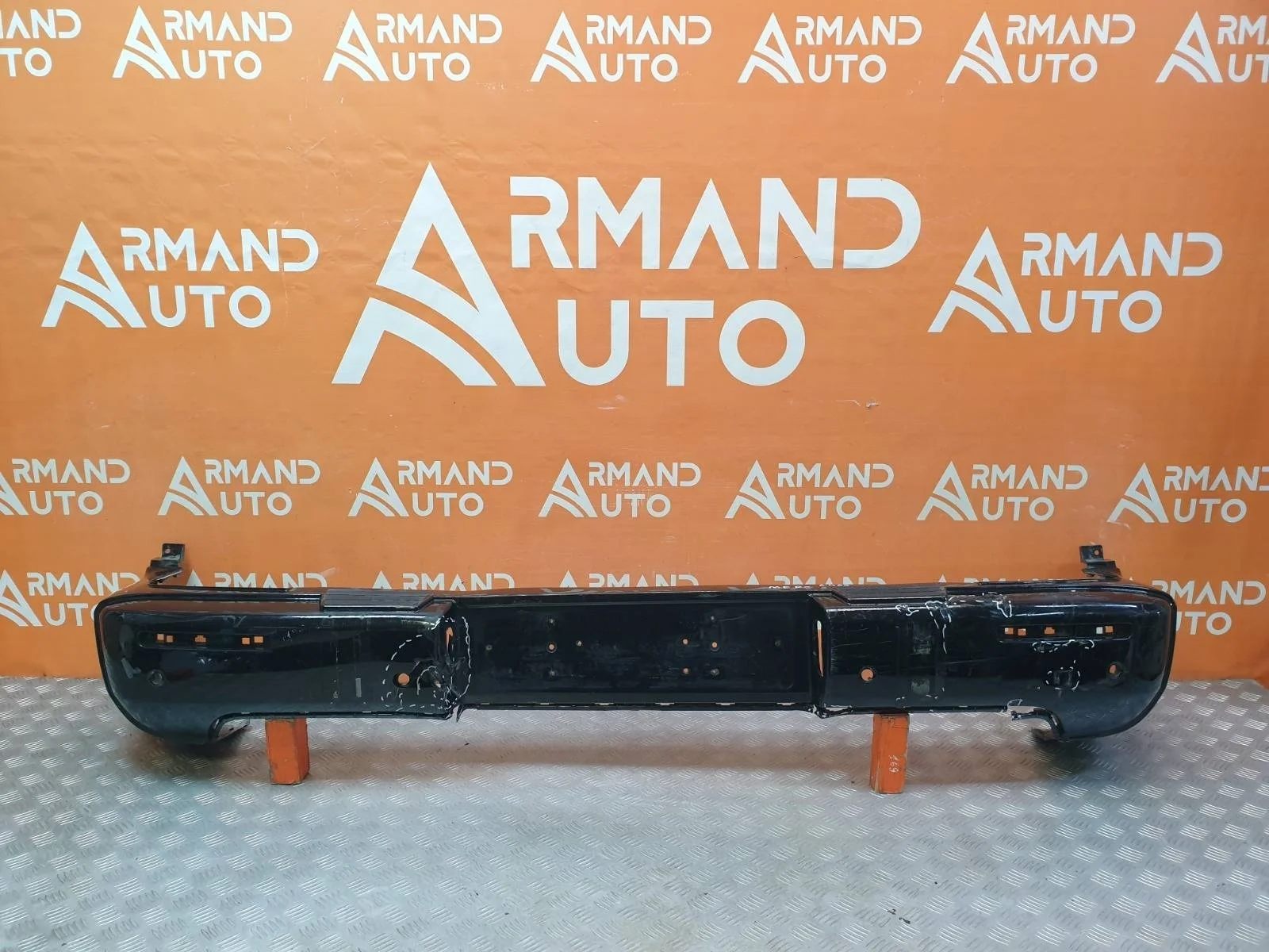 Бампер Mercedes G-Class 2018-нв W463