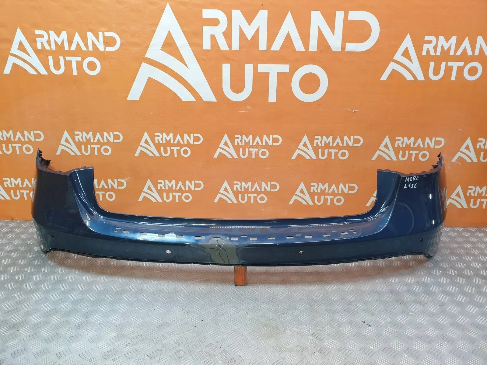 Бампер Mercedes GLA-Class 2013-2020 X156