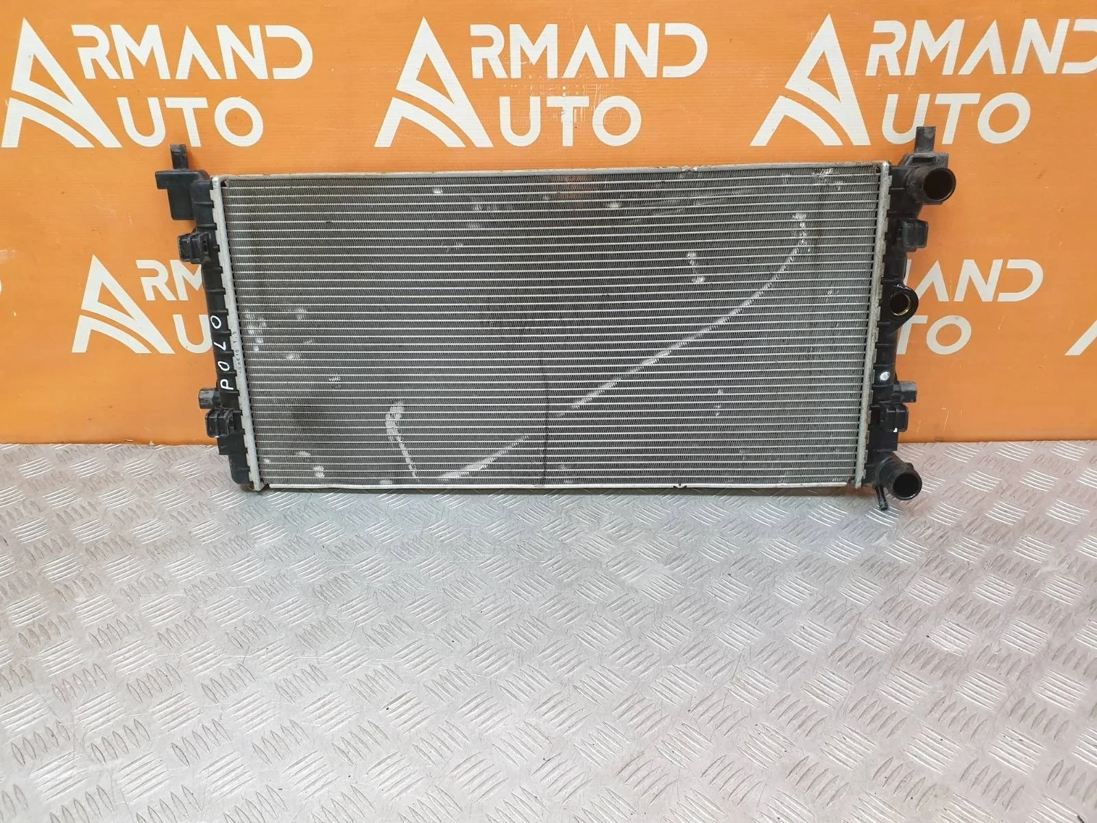 Радиатор двигателя (двс) Skoda Rapid 2014-2020