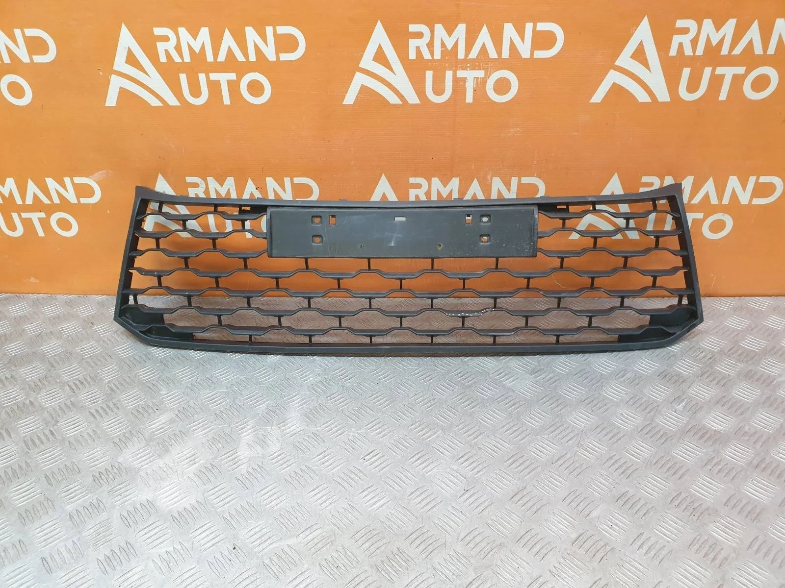 Решетка бампера Mitsubishi Pajero Sport 2015-2021 3