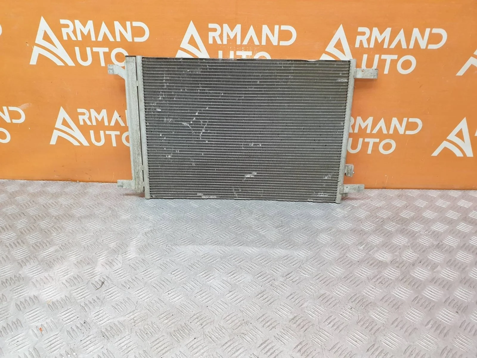 Радиатор кондиционера Volkswagen Tiguan 2016-нв