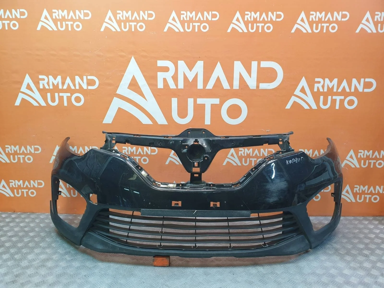 Бампер Renault Kaptur 2016-нв