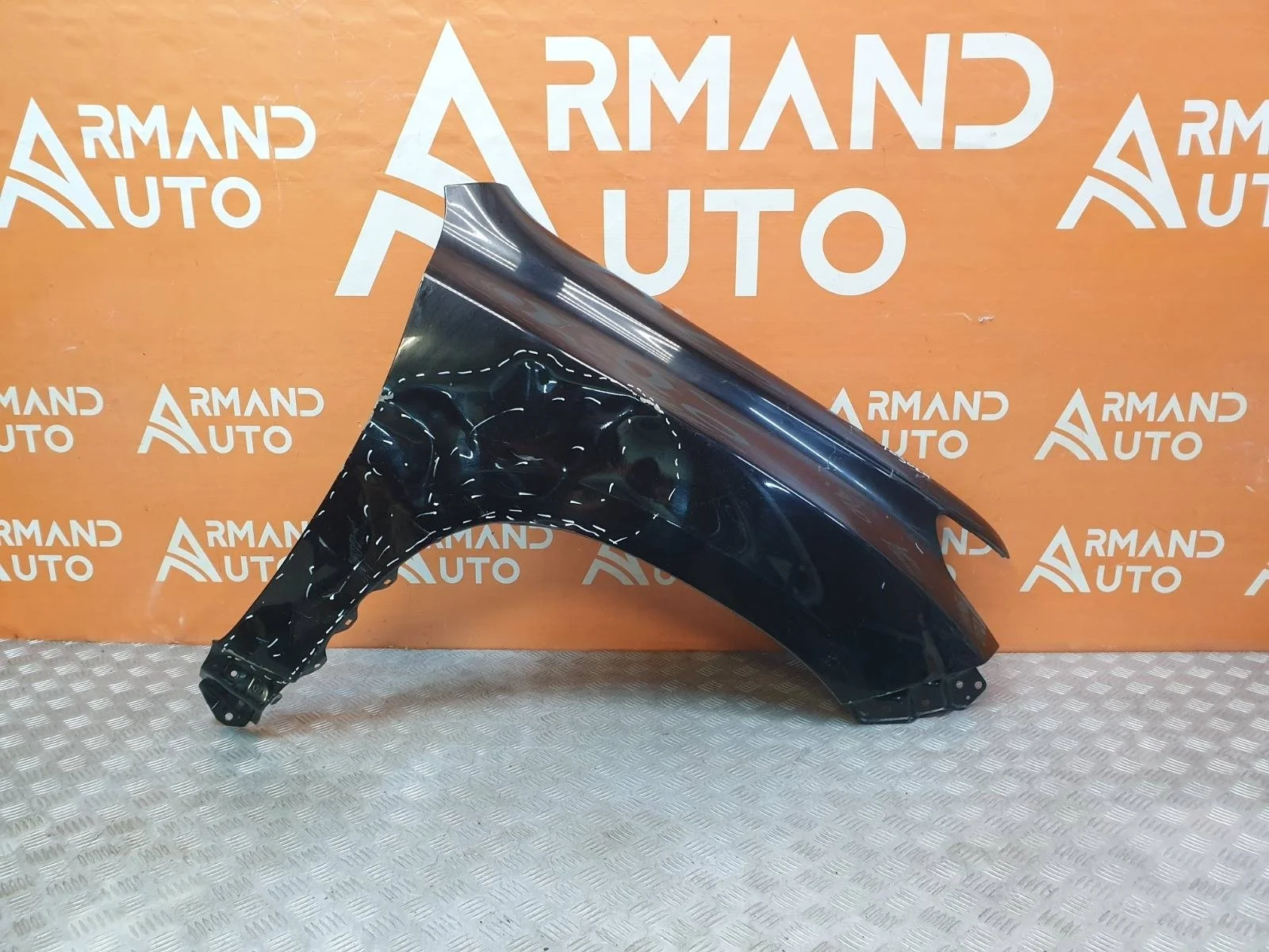 Крыло Toyota Land Cruiser Prado 2009-2017 150