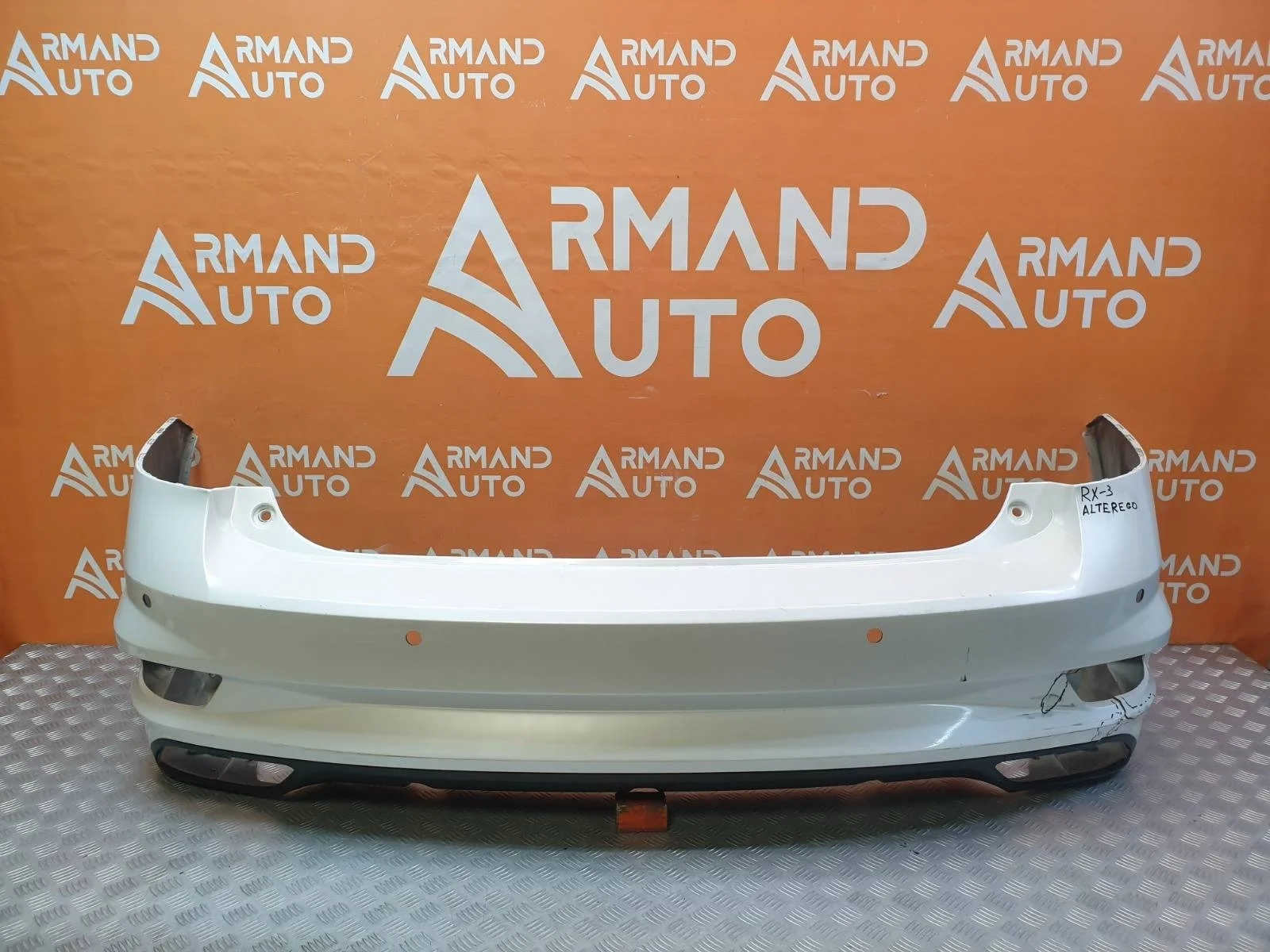 Бампер Lexus RX 2012-2015 3 AL10