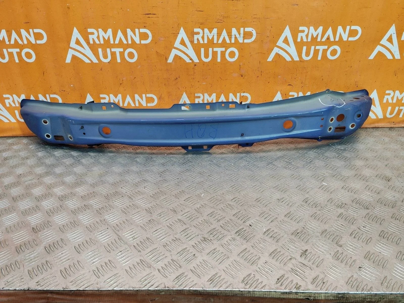 Усилитель бампера Renault Arkana 2019-нв