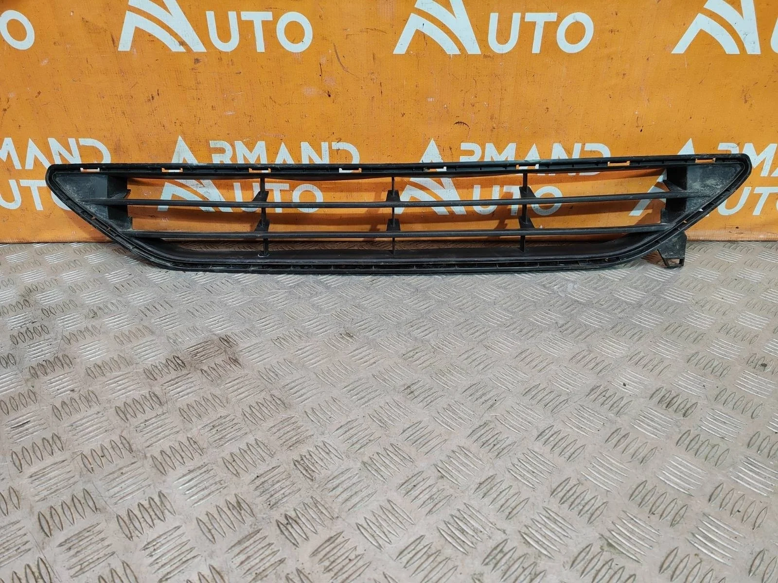 Решетка бампера Nissan X-Trail 2017-2022 3 T32