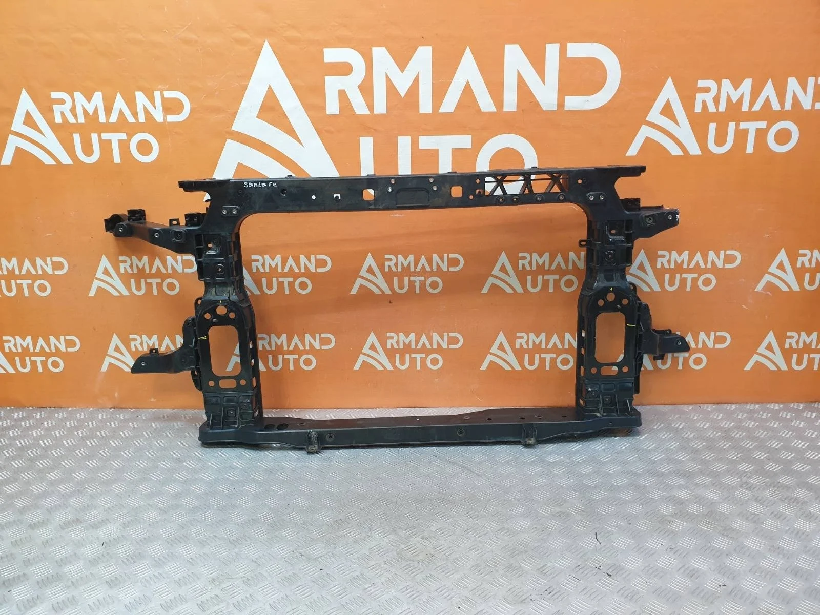 Панель передняя (суппорт радиатора) Hyundai Santa Fe 2018-2021 4 TM