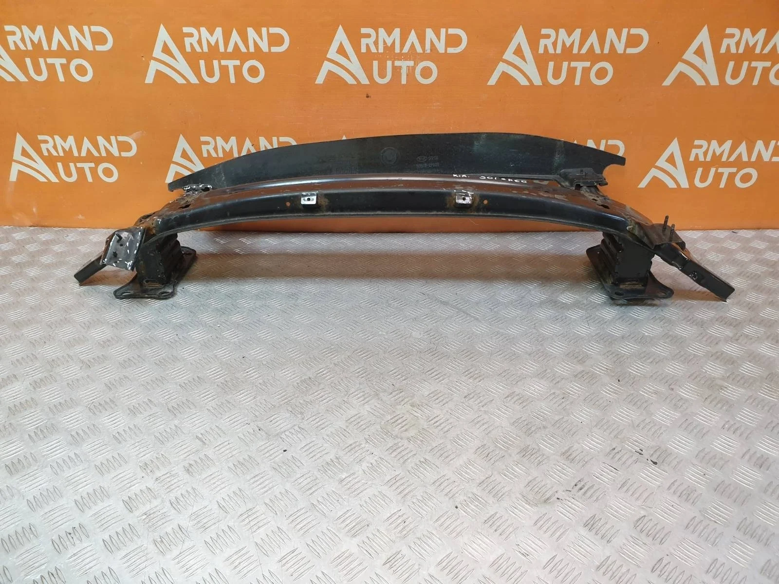 Усилитель бампера KIA Sorento 2012-2019 XM