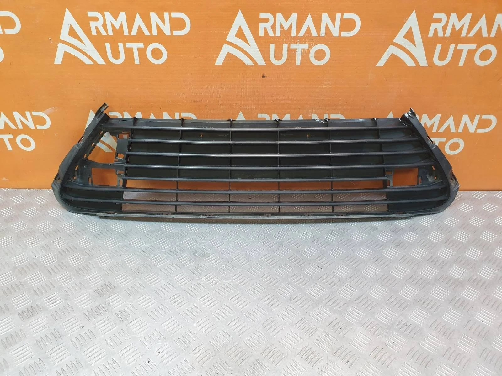 Решетка бампера Lexus ES 2015-2018 6