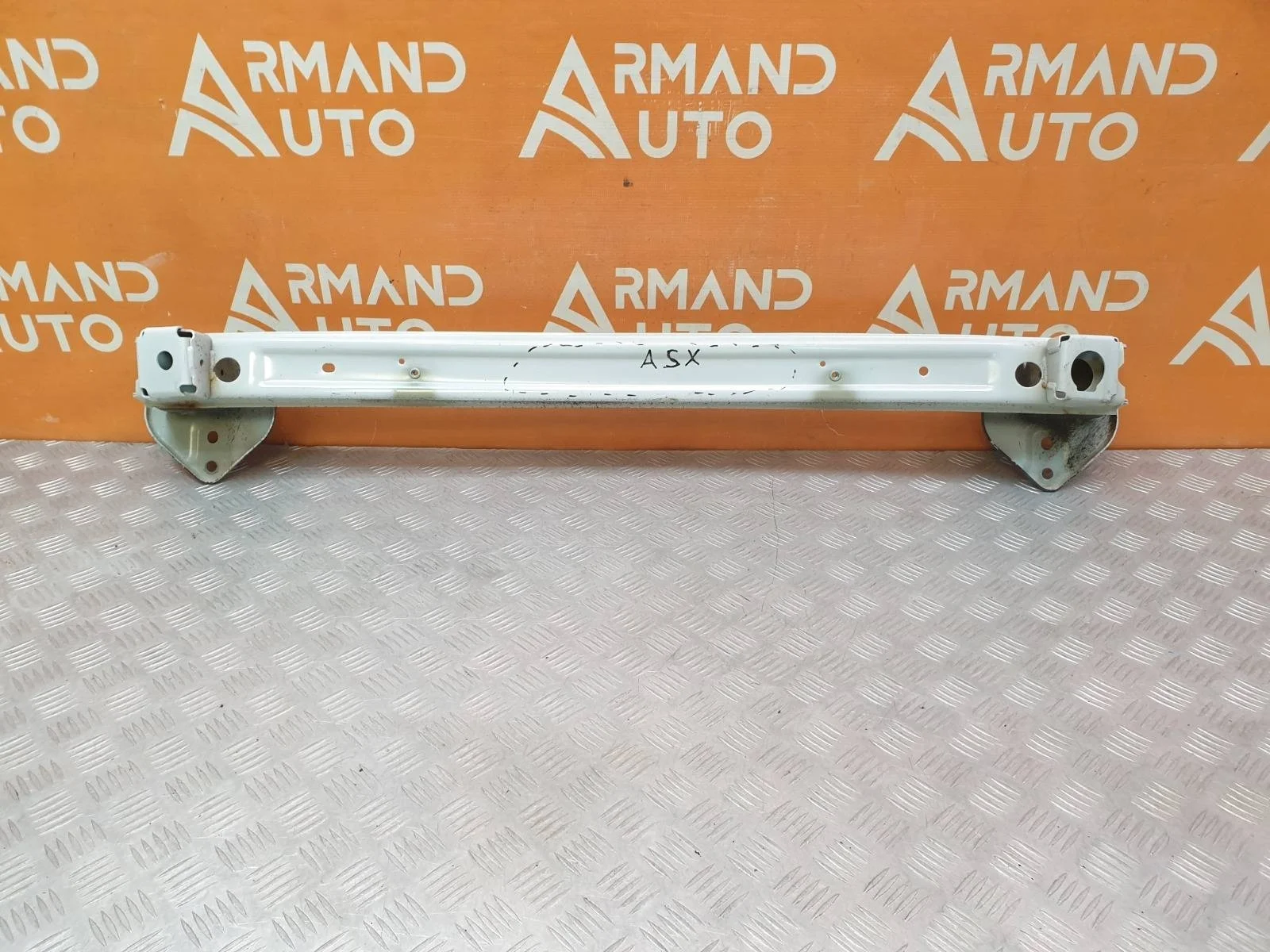 Усилитель бампера Mitsubishi Eclipse Cross 2017-нв