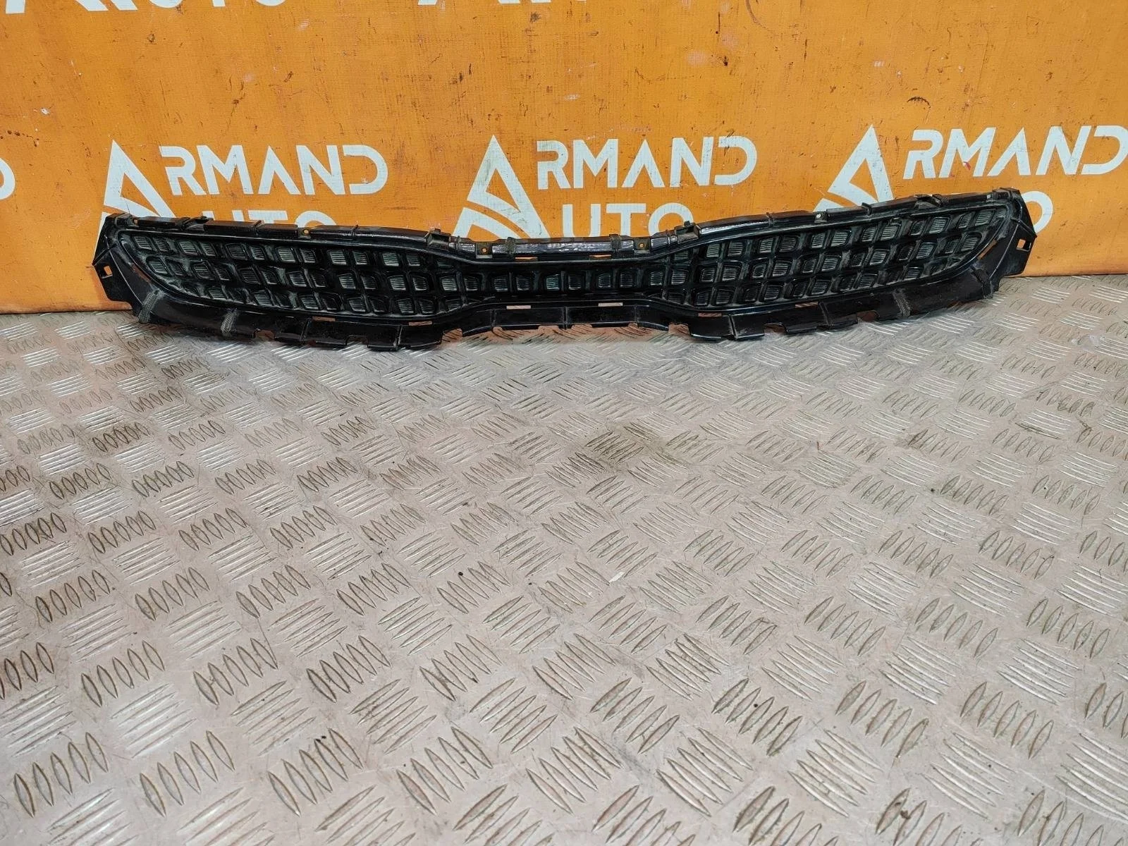 Решетка радиатора Kia Rio 2017-2020 4 FB