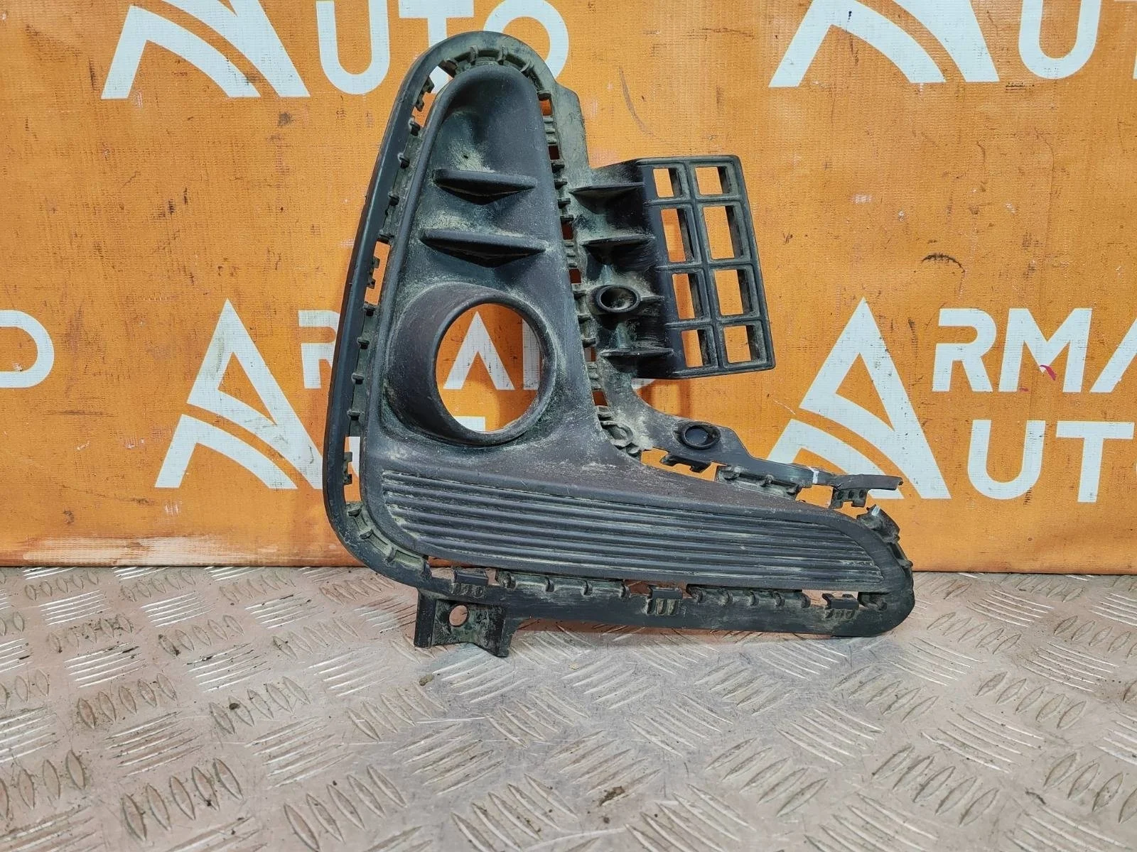 Окантовка птф Kia Rio 2017-2020 4 FB