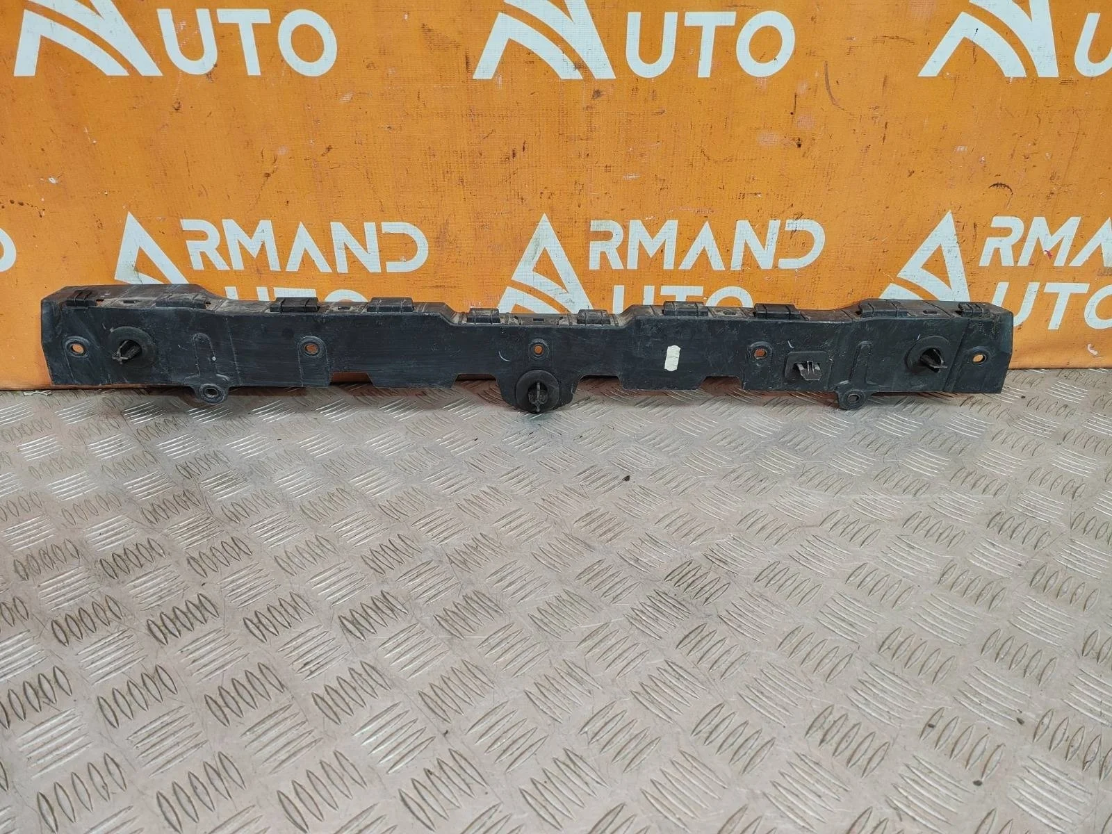 Кронштейн бампера Renault Arkana 2019-нв