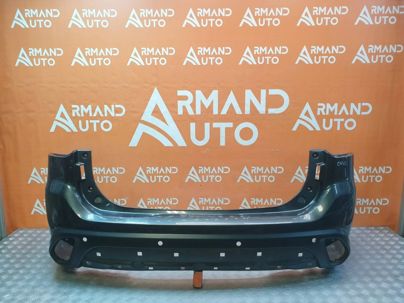 Бампер MItsubishi Outlander 2018-нв 3