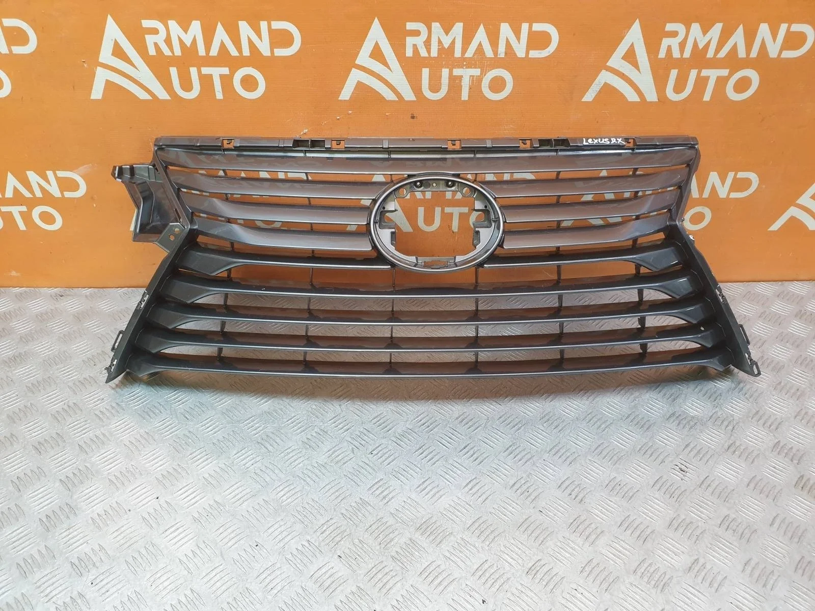 Решетка радиатора Lexus RX 2015-2019 4