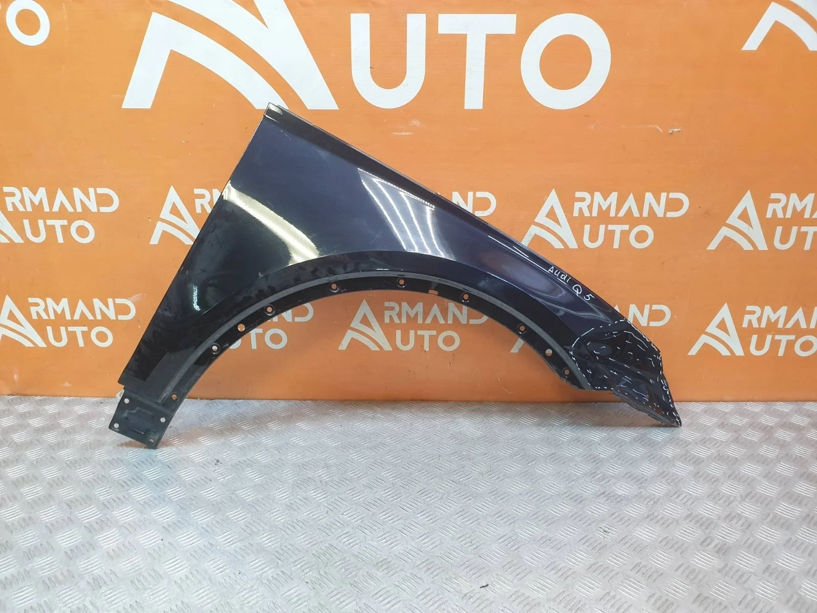 Крыло Audi Q5 2017-нв FY
