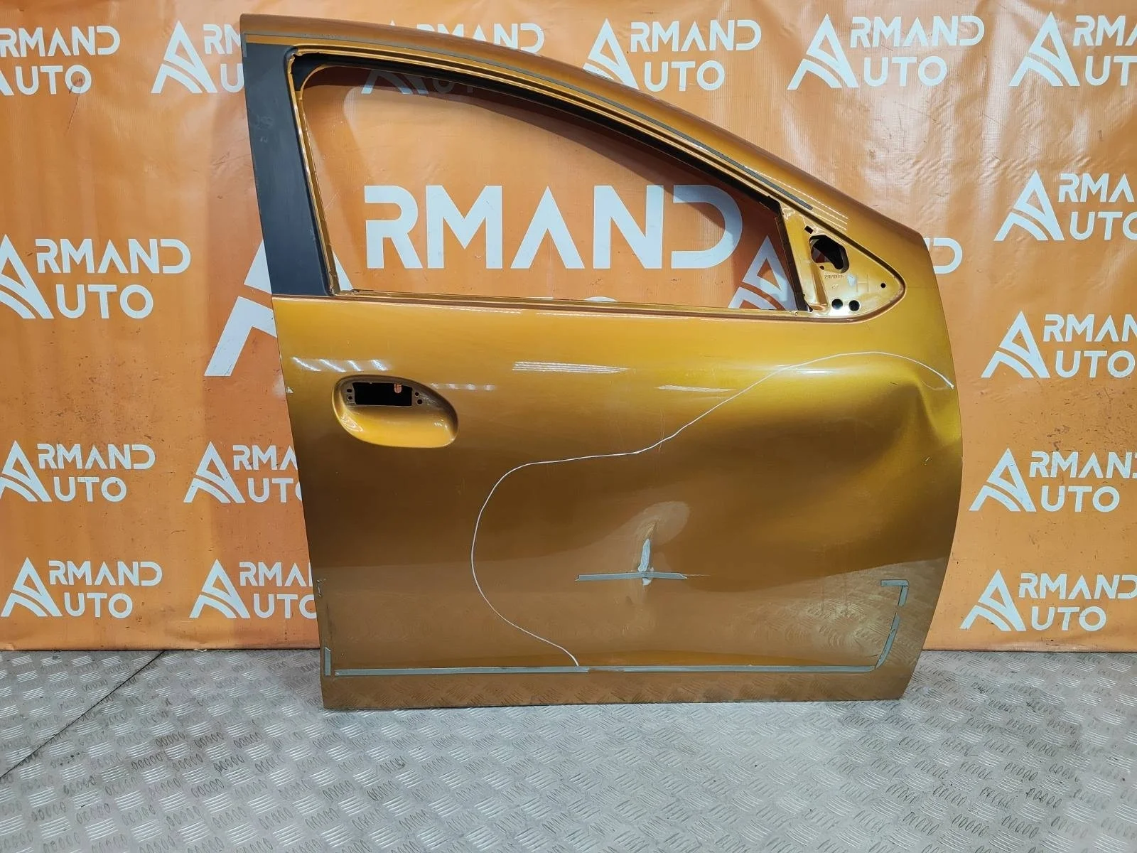 Дверь RENAULT Duster 2021-нв