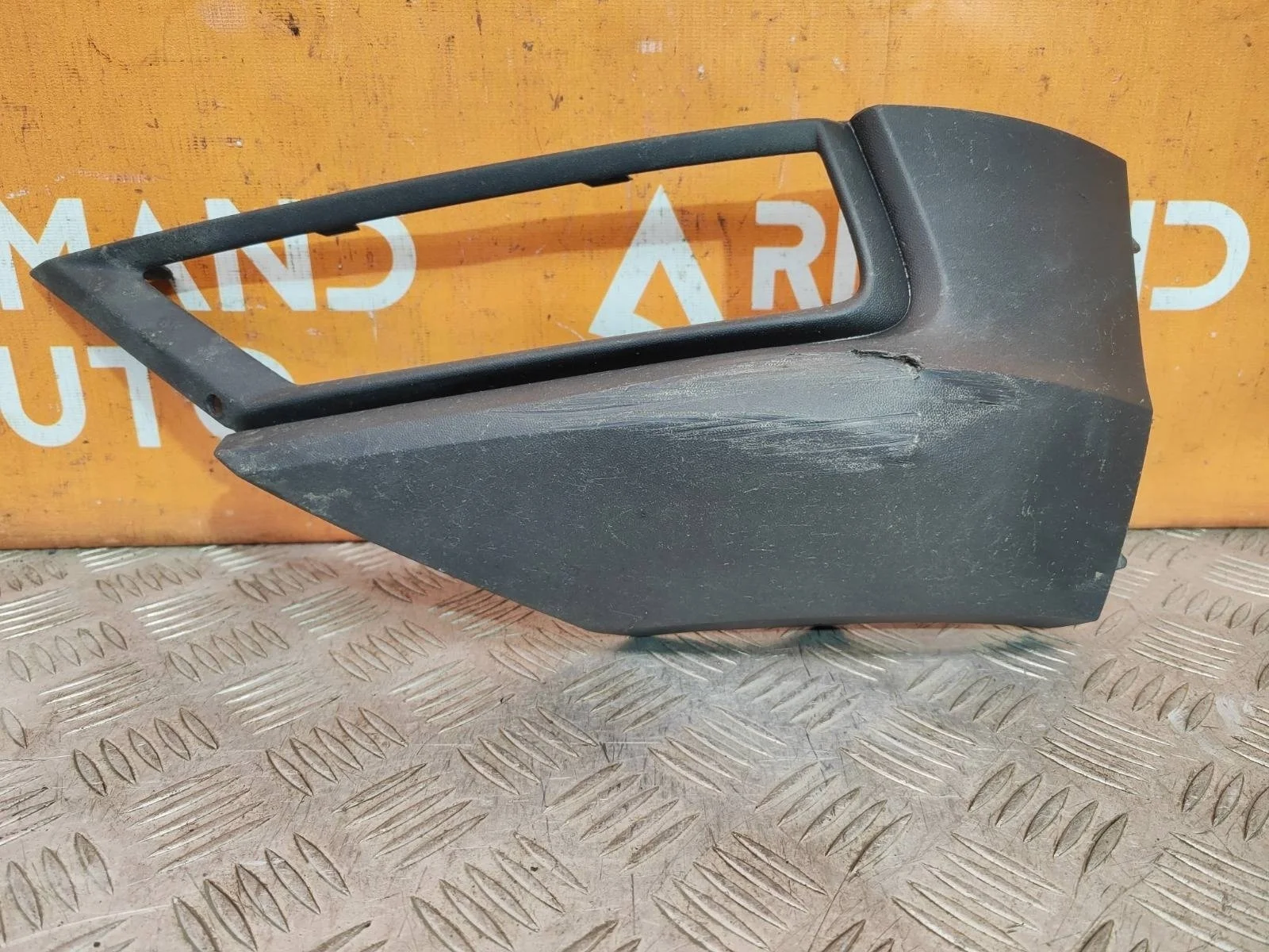 Окантовка птф Volkswagen Tiguan 2016-2020