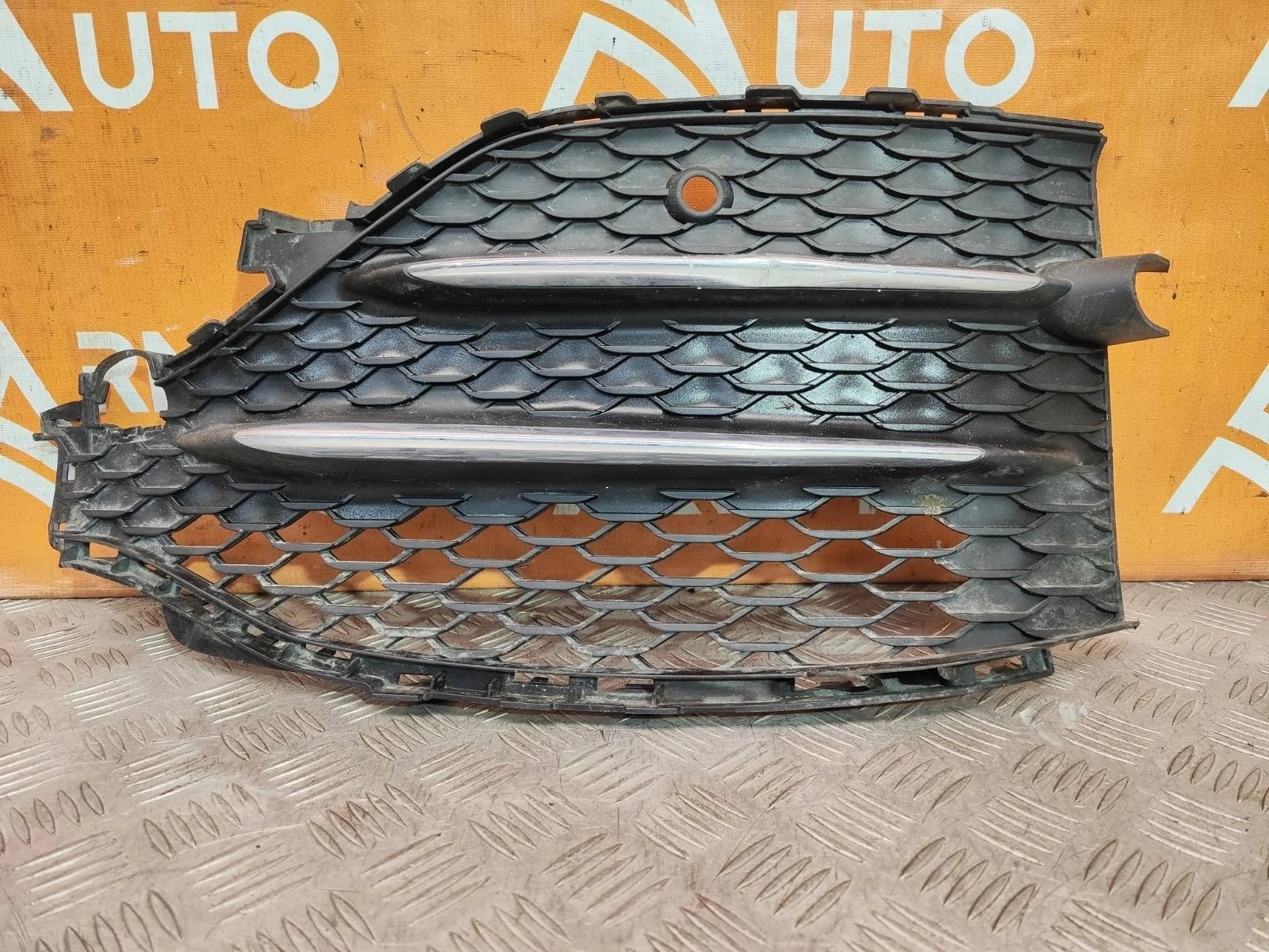 Решетка бампера Mercedes GLE-Class 2018-нв V167