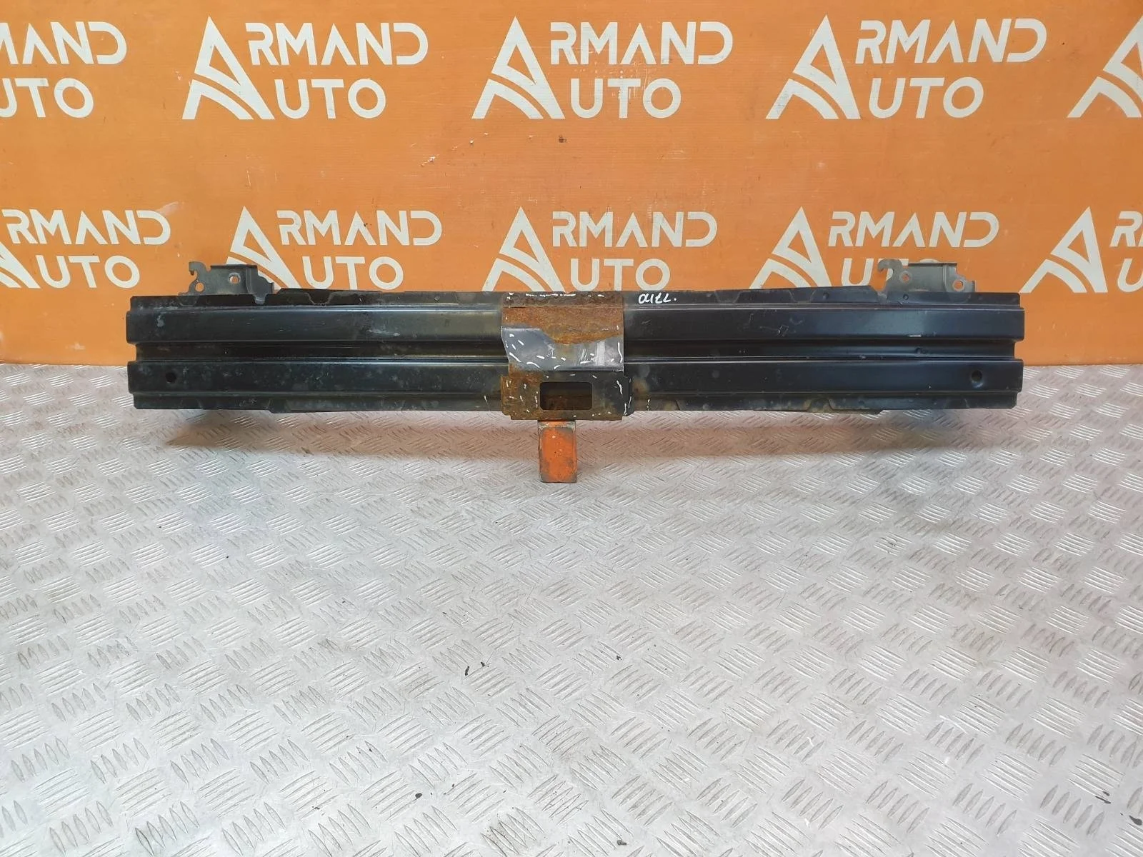 Усилитель бампера Mitsubishi Outlander 2012-нв 3