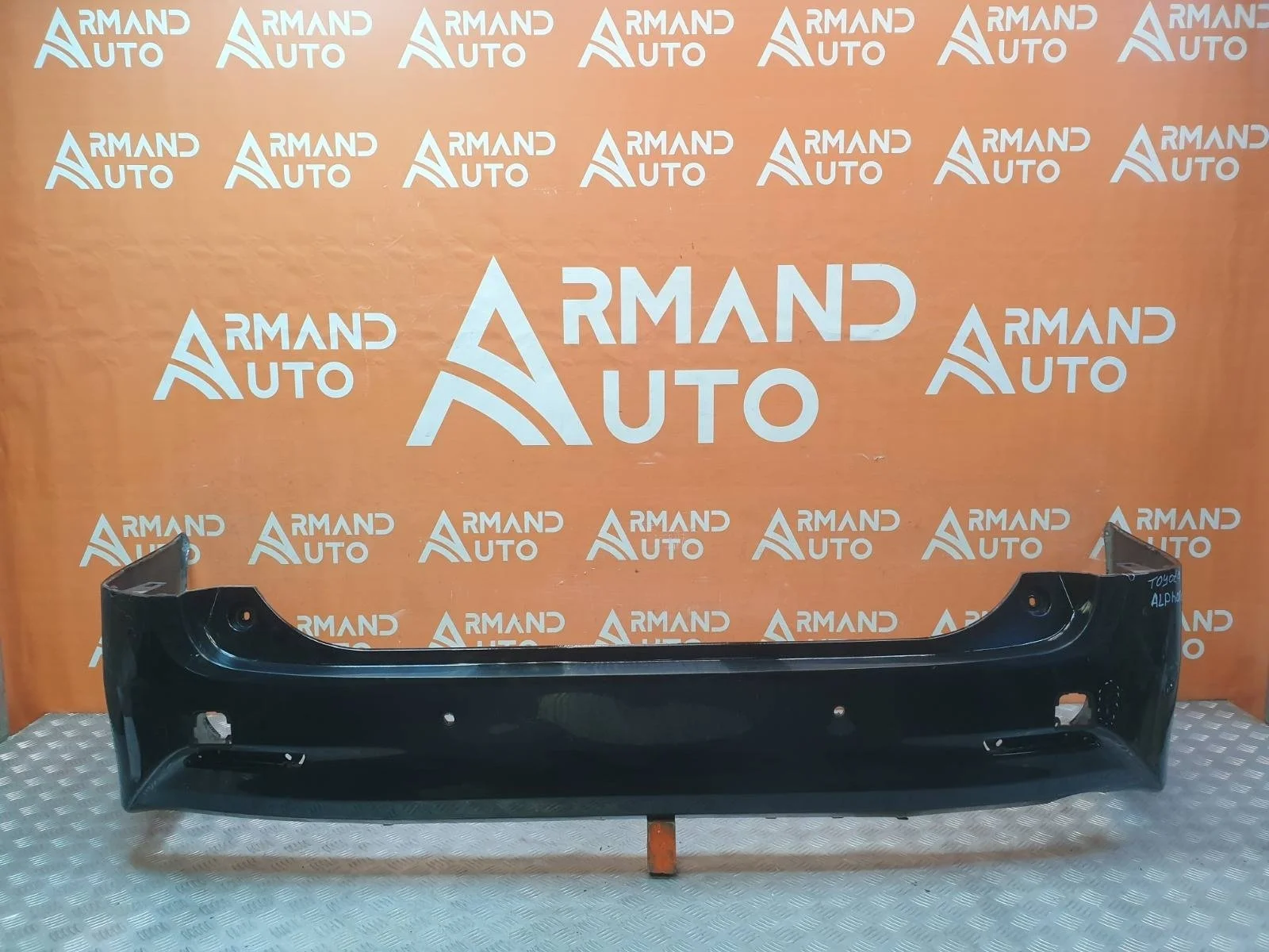 Бампер Toyota Alphard 2015-2022 3