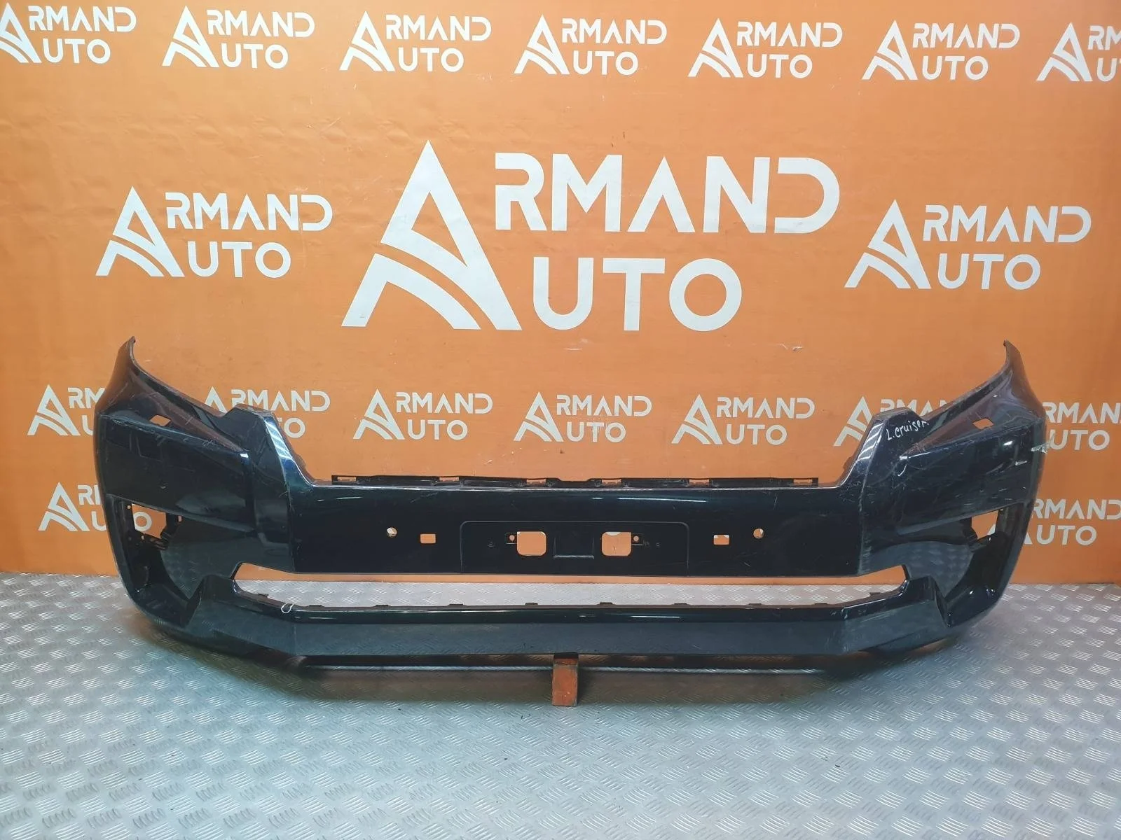 Бампер Toyota Land Cruiser Prado 2017-нв 150