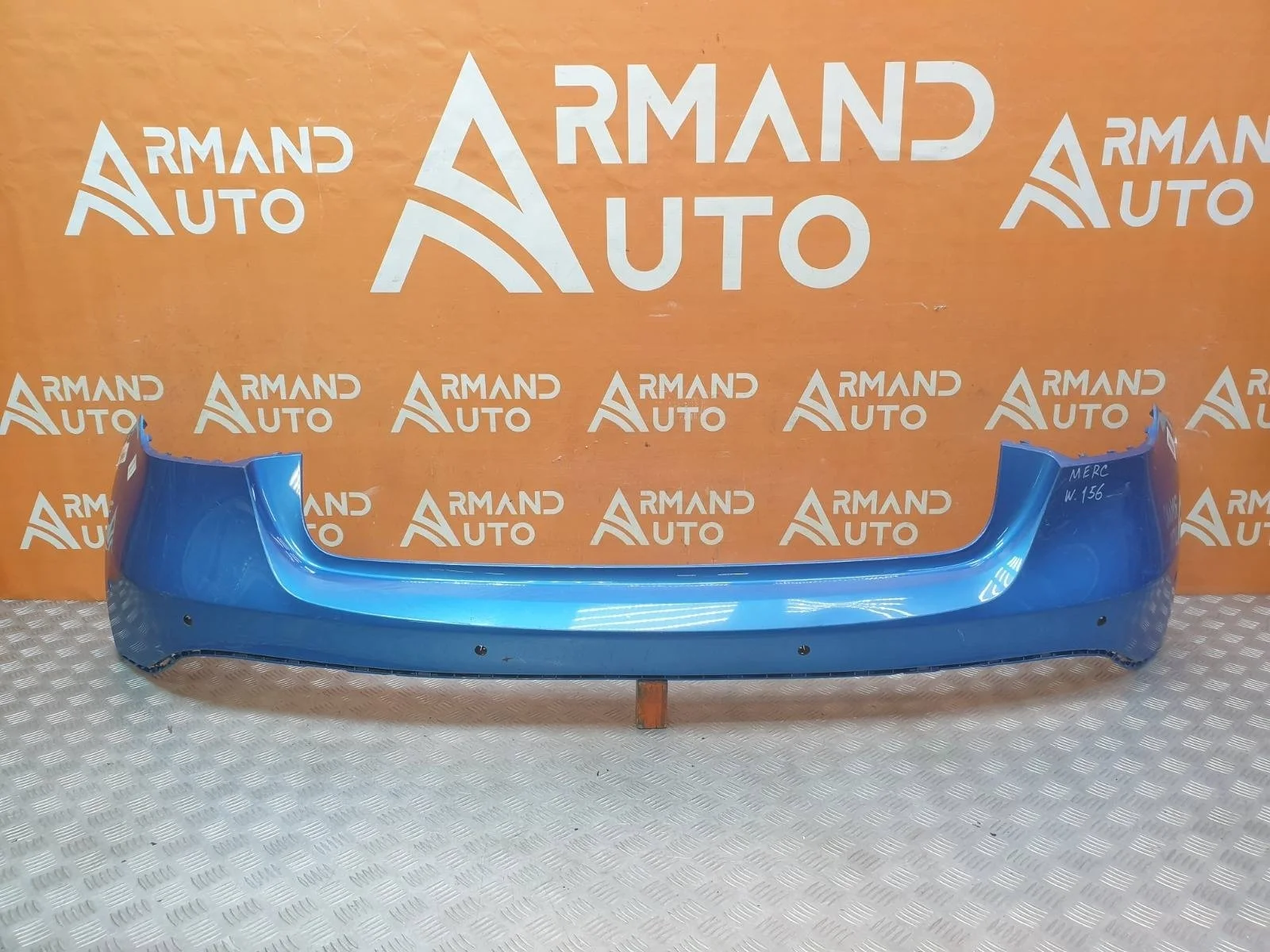 Бампер Mercedes GLA-Class 2013-2020 X156