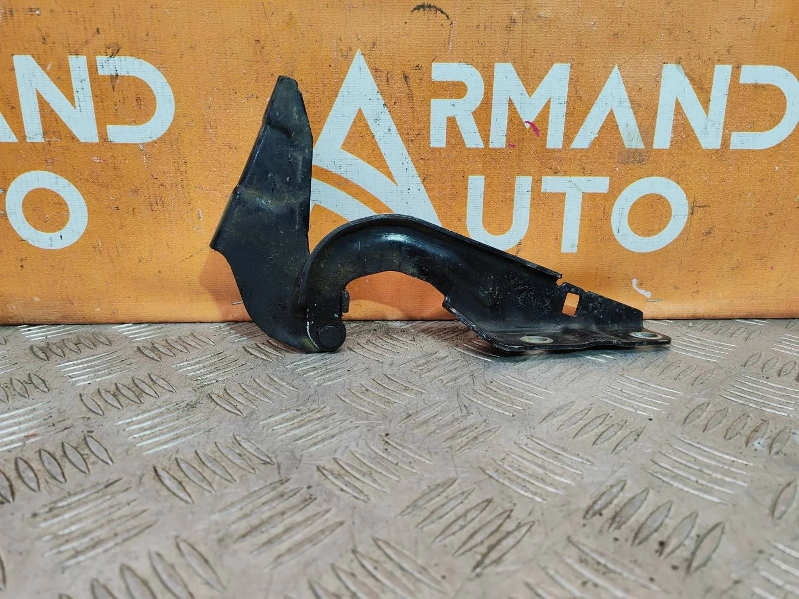 Петля капота Mitsubishi Outlander 2005-2013 XL