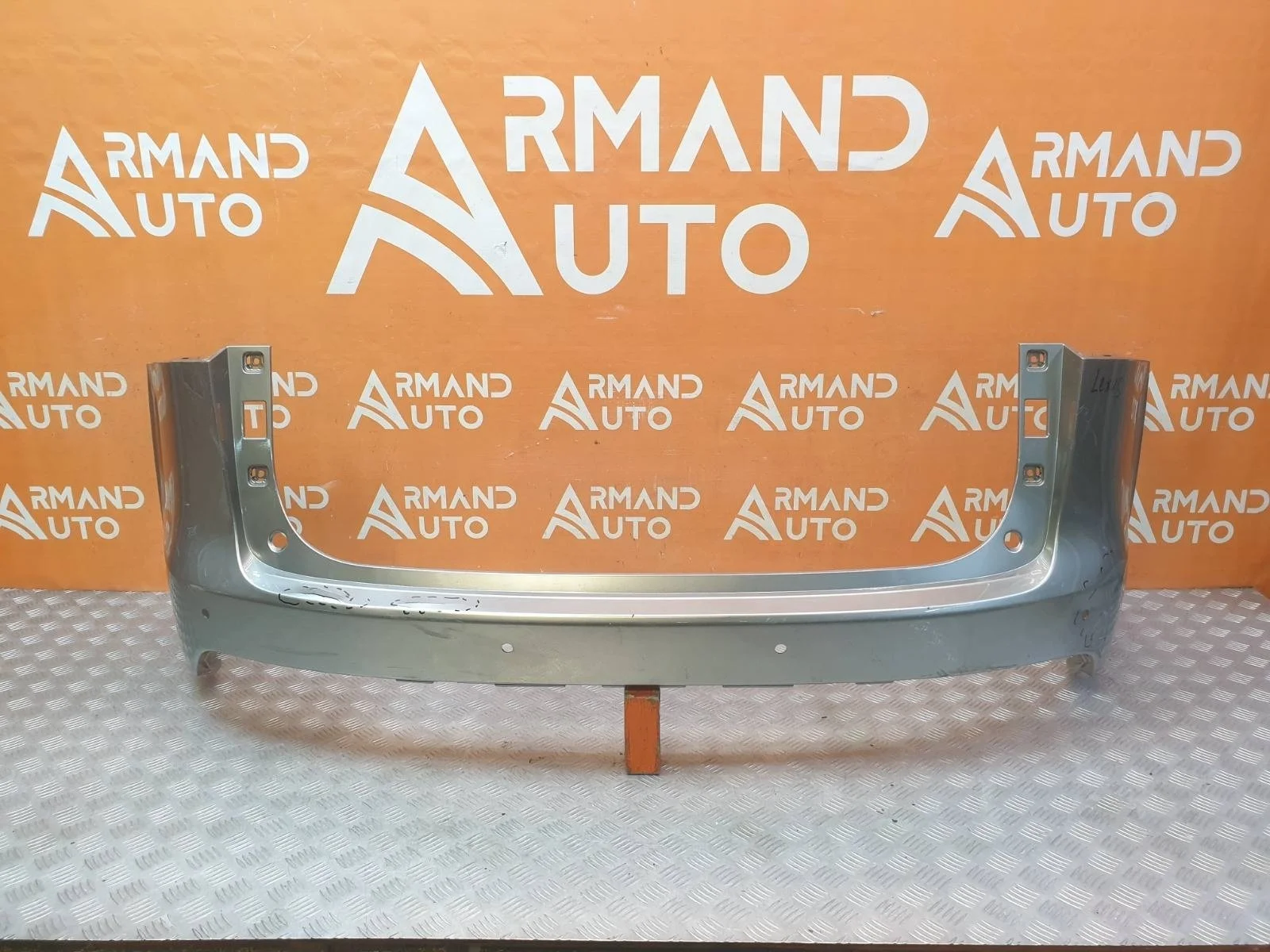 Бампер Lexus NX 2014-2021