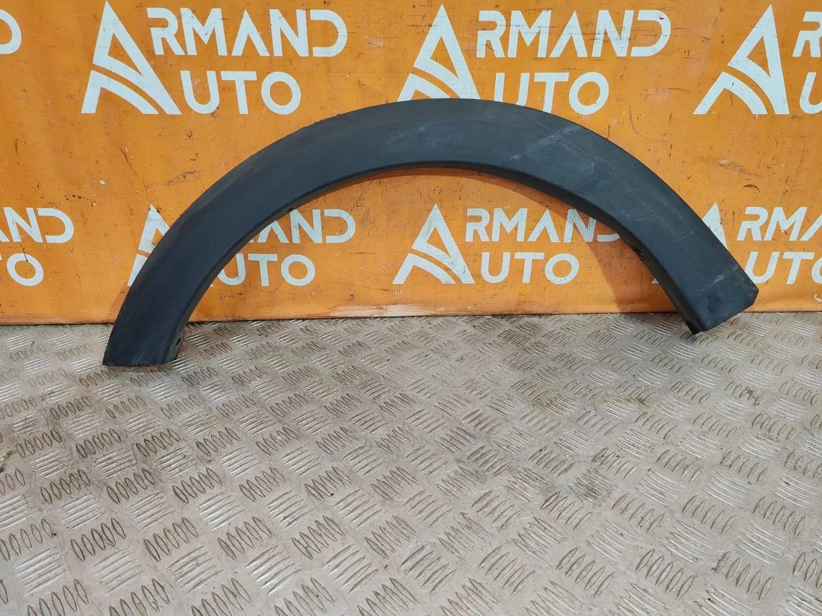 Расширитель крыла Renault Sandero 2013-2019