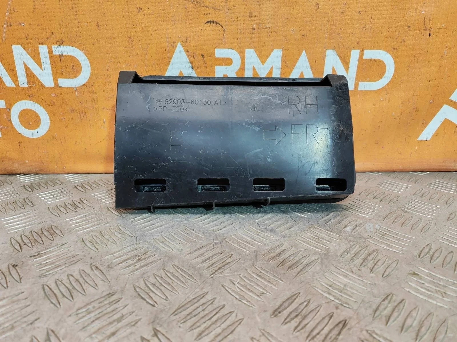 Решетка вентиляционная Toyota Camry 2011-2018 7 XV50