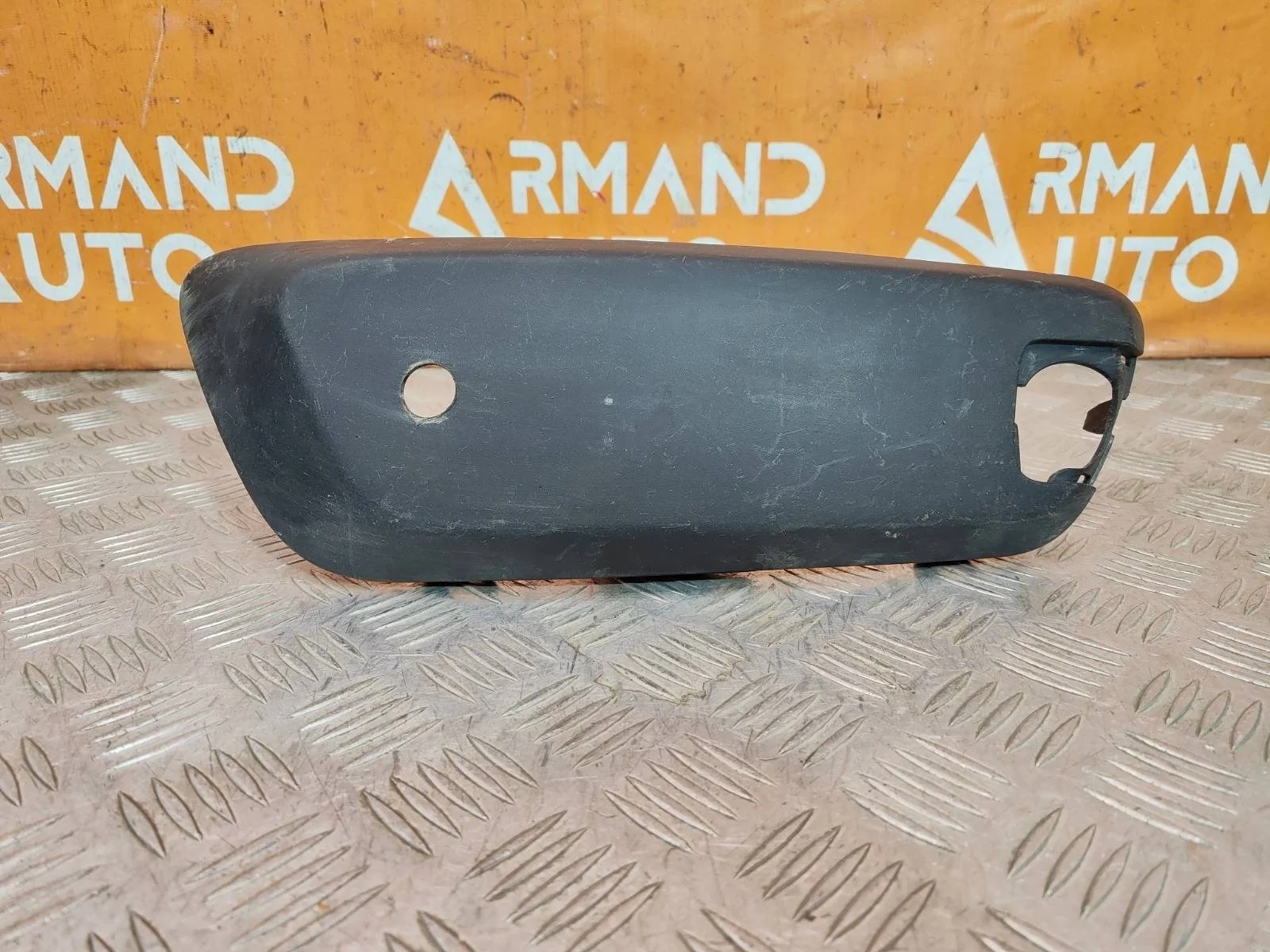 Накладка бампера Renault Sandero 2013-2022