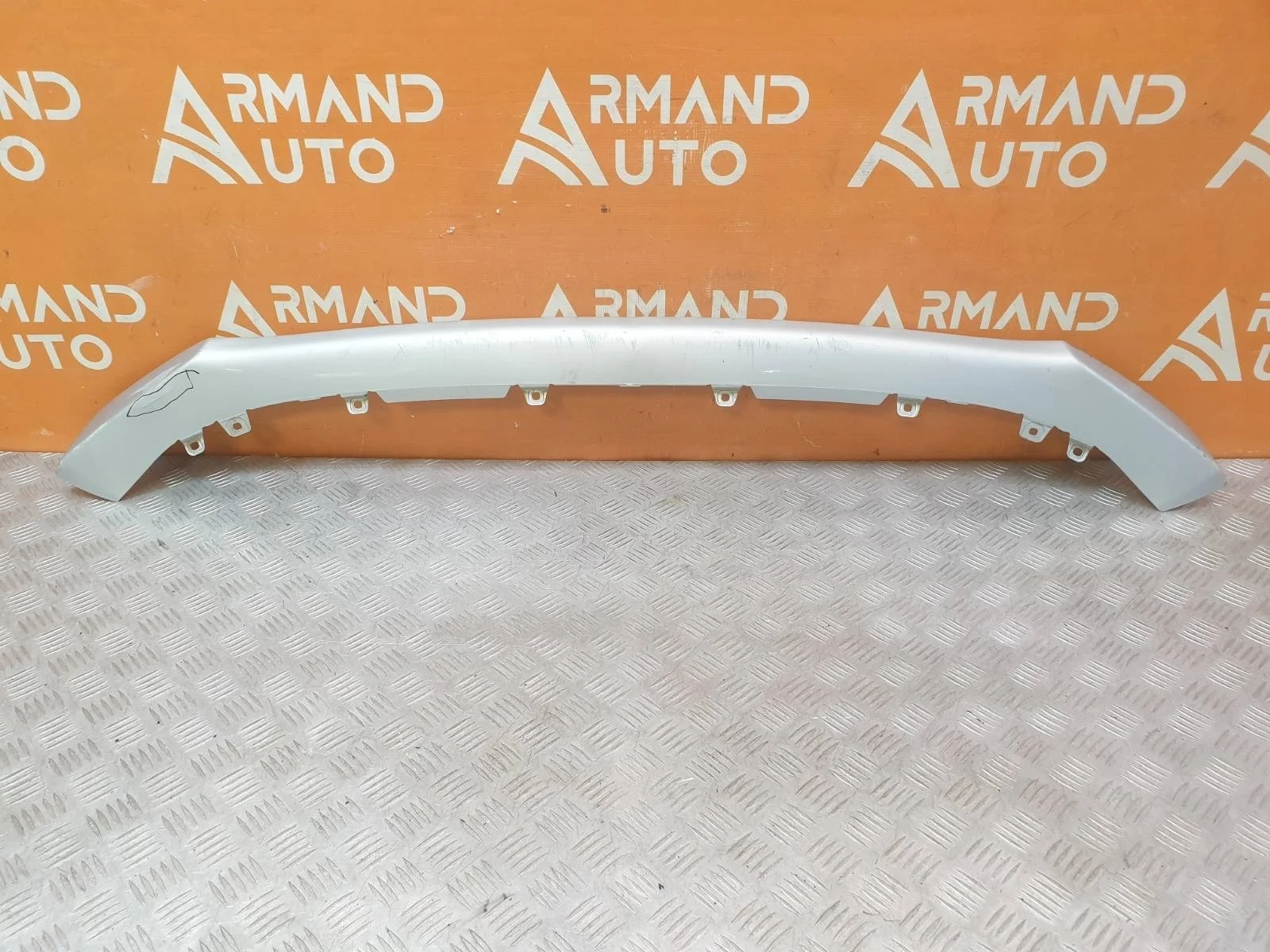 Накладка бампера нижняя Mitsubishi Outlander 2015-2018 3