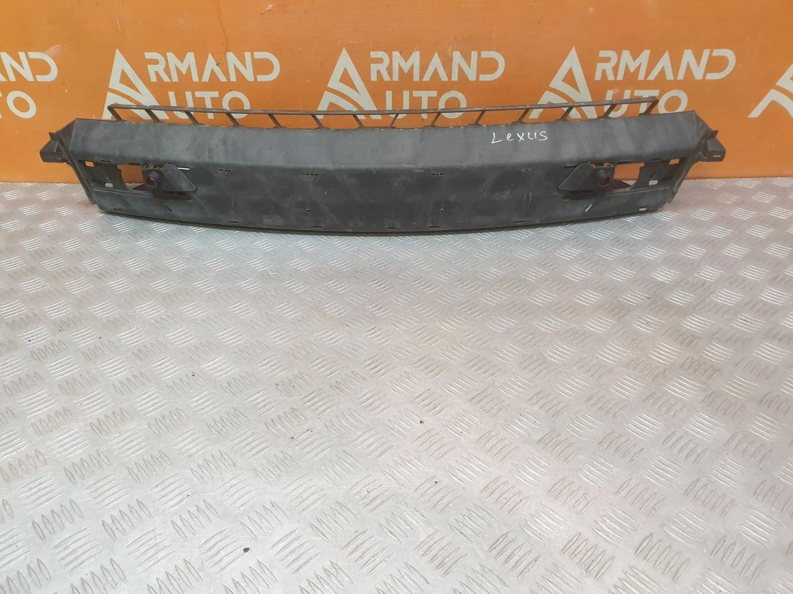 Кронштейн решетки радиатора Lexus RX 2019-нв 4