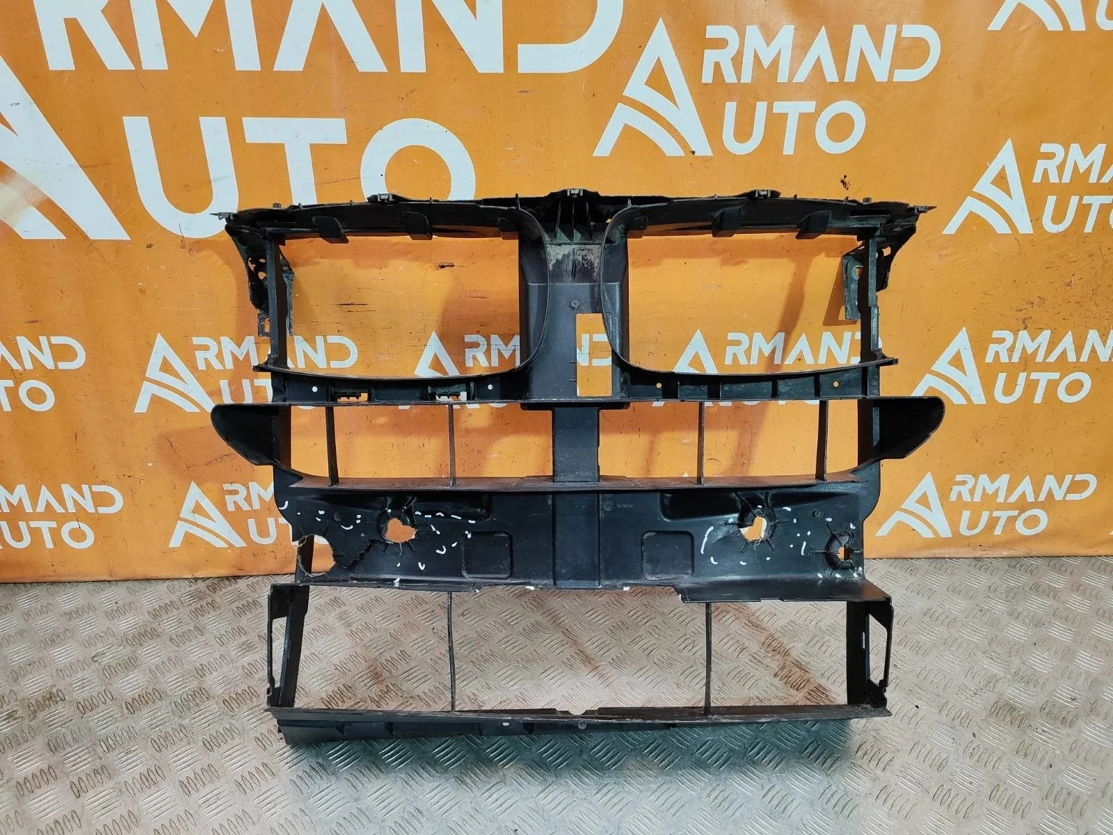 Воздуховод радиатора BMW X5 2013-2018 F15