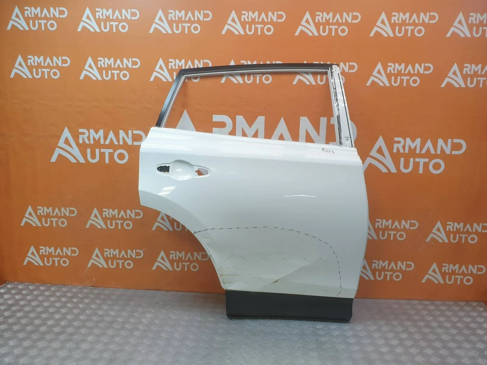 Дверь Toyota RAV4 2012-2015 CA40