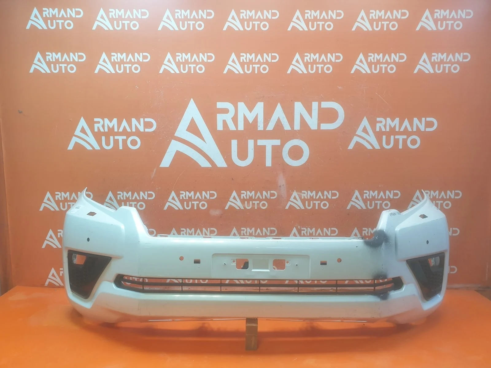 Бампер Toyota Land Cruiser Prado 2020-нв 150
