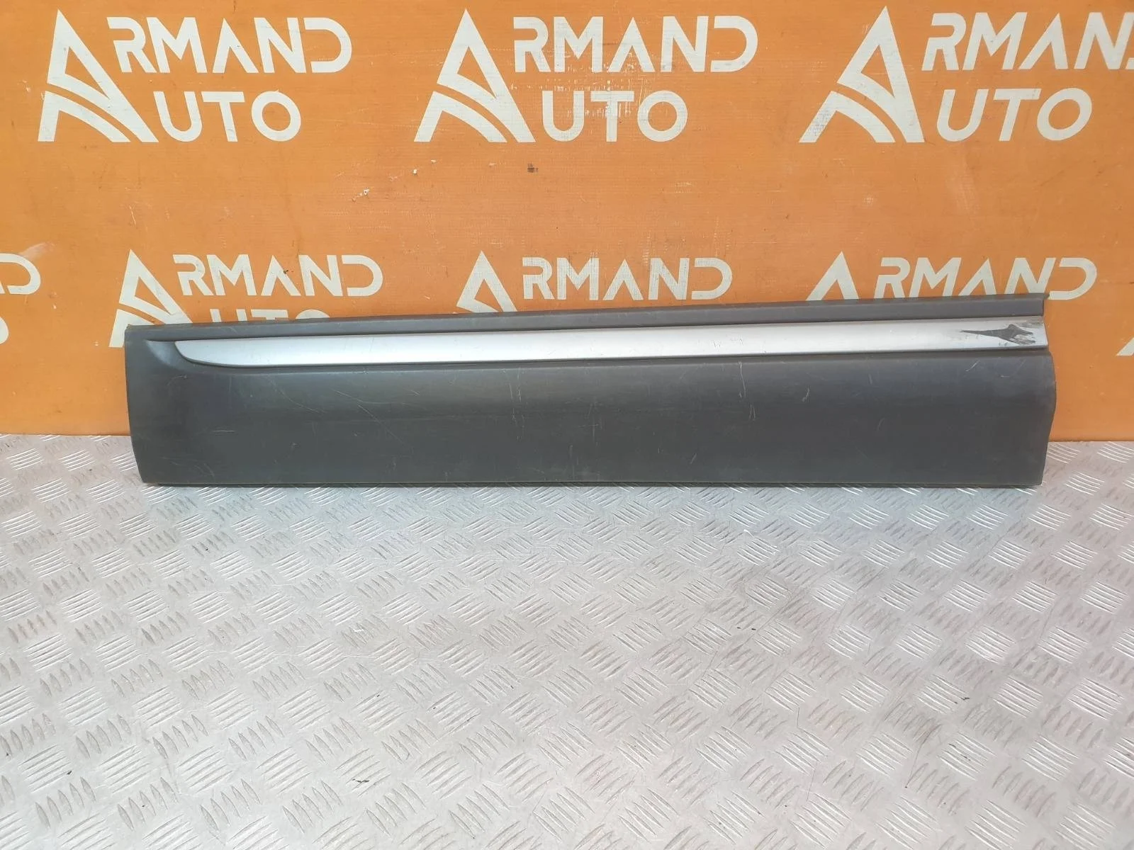 Молдинг двери Land Rover Range Evoque 2011-2018 L538