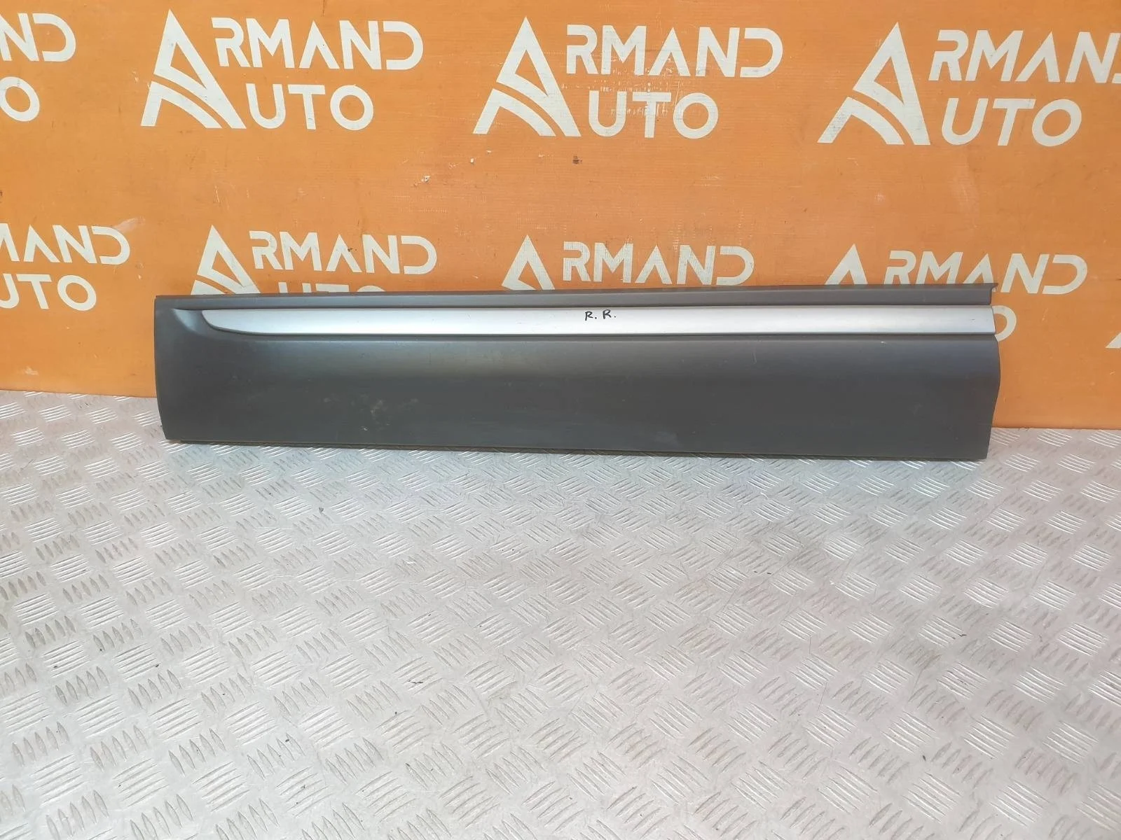 Молдинг двери Land Rover Range Evoque 2011-2018 L538